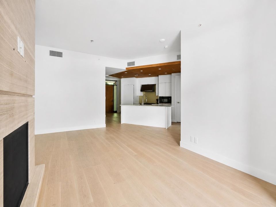 6687-nelson-avenue-horseshoe-bay-wv-west-vancouver-03