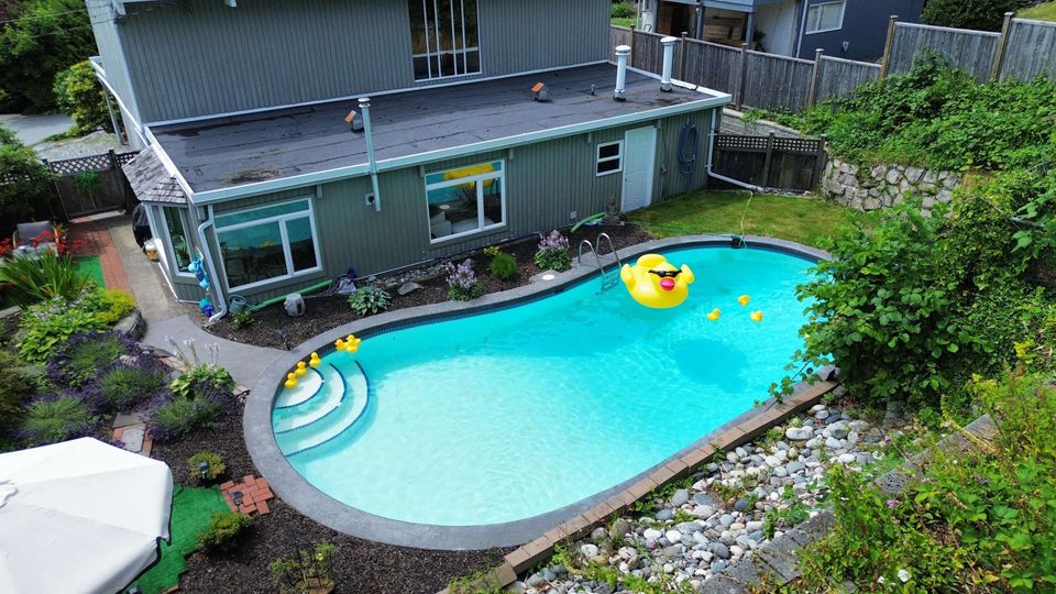 442-monteray-avenue-upper-delbrook-north-vancouver-04