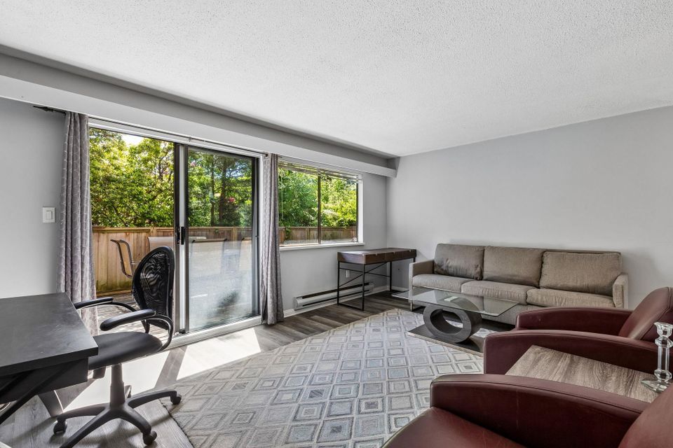 107-w-27th-street-upper-lonsdale-north-vancouver-02