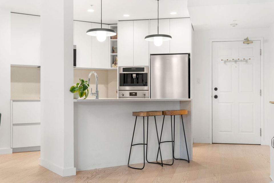 2023-franklin-street-hastings-vancouver-east-03