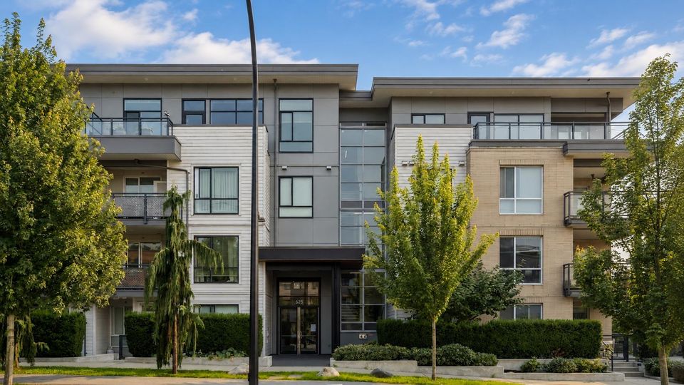 625-e-3rd-street-lower-lonsdale-north-vancouver-01