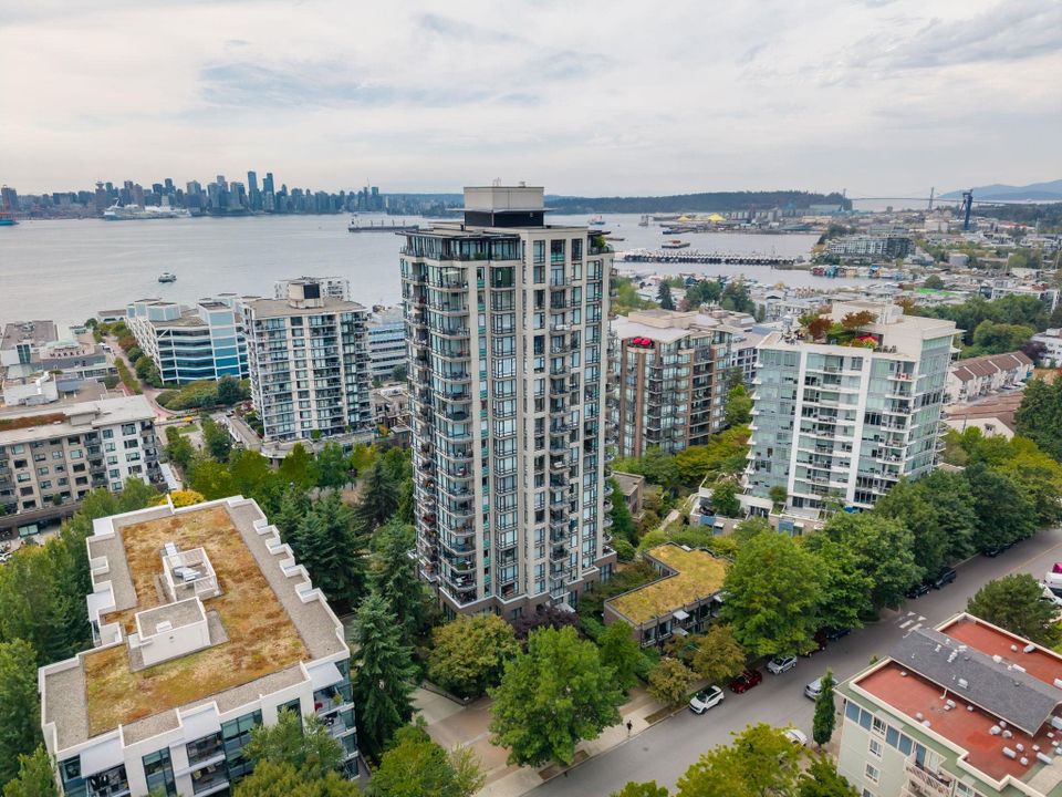 151-w-2nd-street-lower-lonsdale-north-vancouver-01