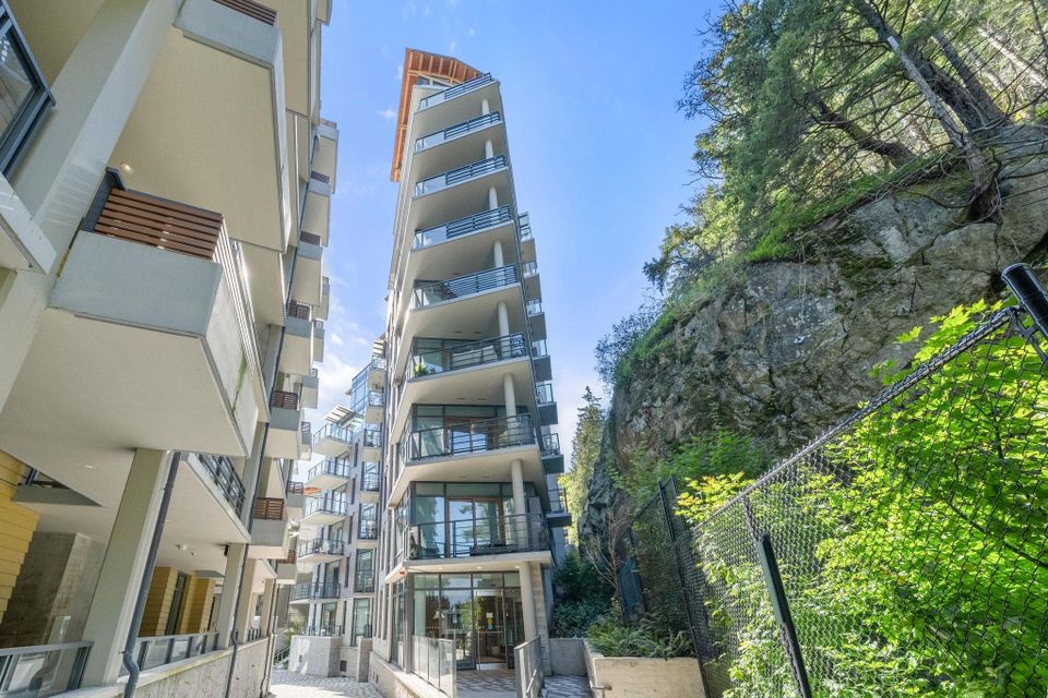 6699-nelson-avenue-horseshoe-bay-wv-west-vancouver-01