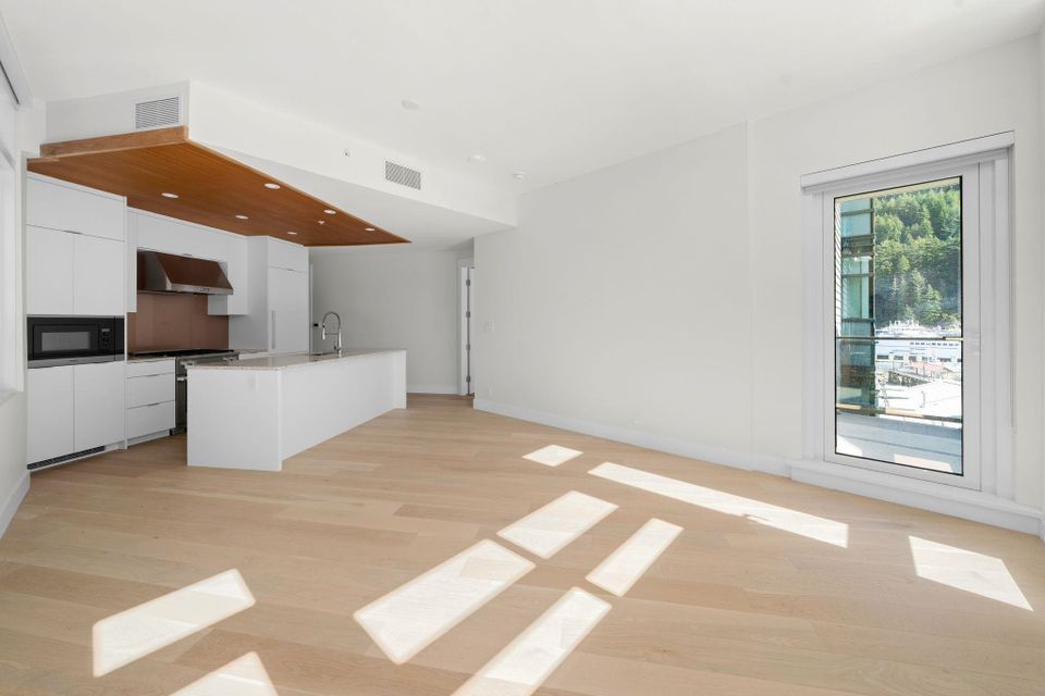 6699-nelson-avenue-horseshoe-bay-wv-west-vancouver-03
