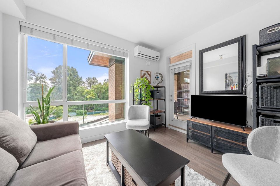 719-w-3rd-street-harbourside-north-vancouver-03