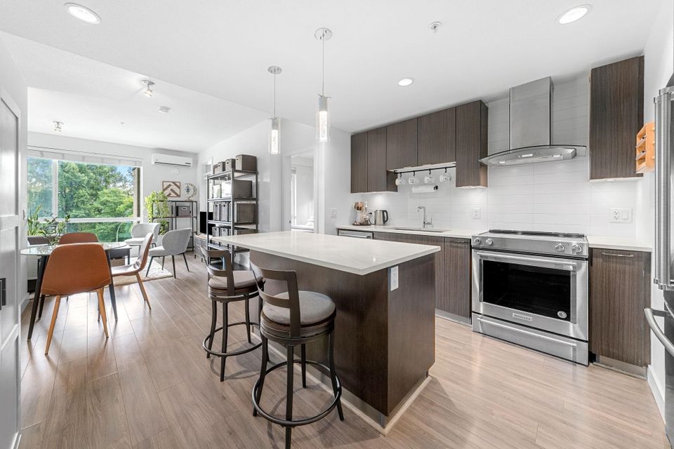 719-w-3rd-street-harbourside-north-vancouver-05