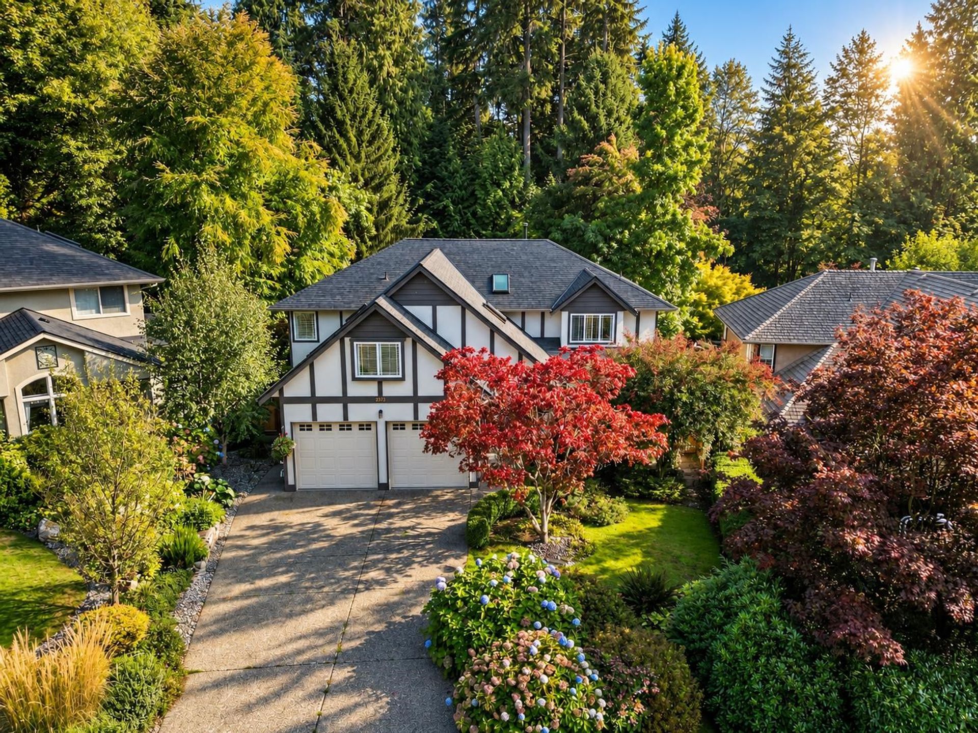 3373 Huntleigh Court, Windsor Park NV, North Vancouver
