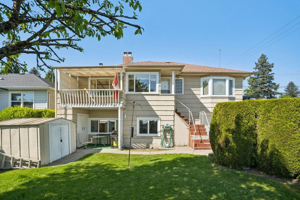 657-e-keith-road-queensbury-north-vancouver-01