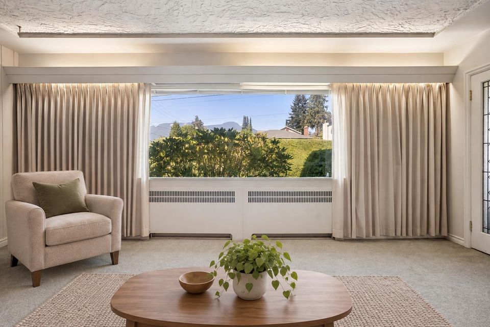 657-e-keith-road-queensbury-north-vancouver-05