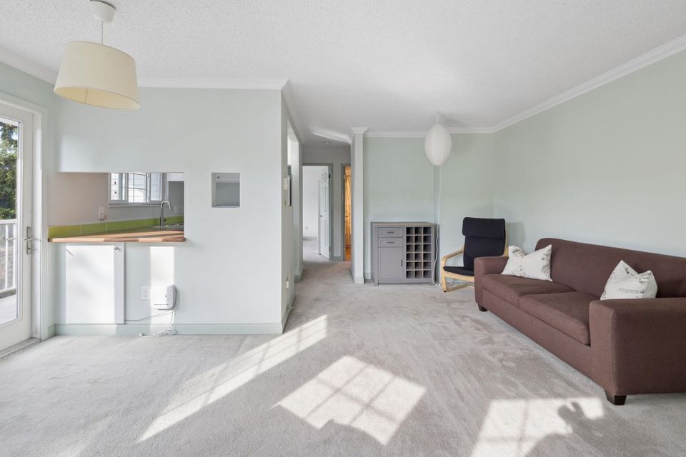 8772-sw-marine-drive-marpole-vancouver-west-04