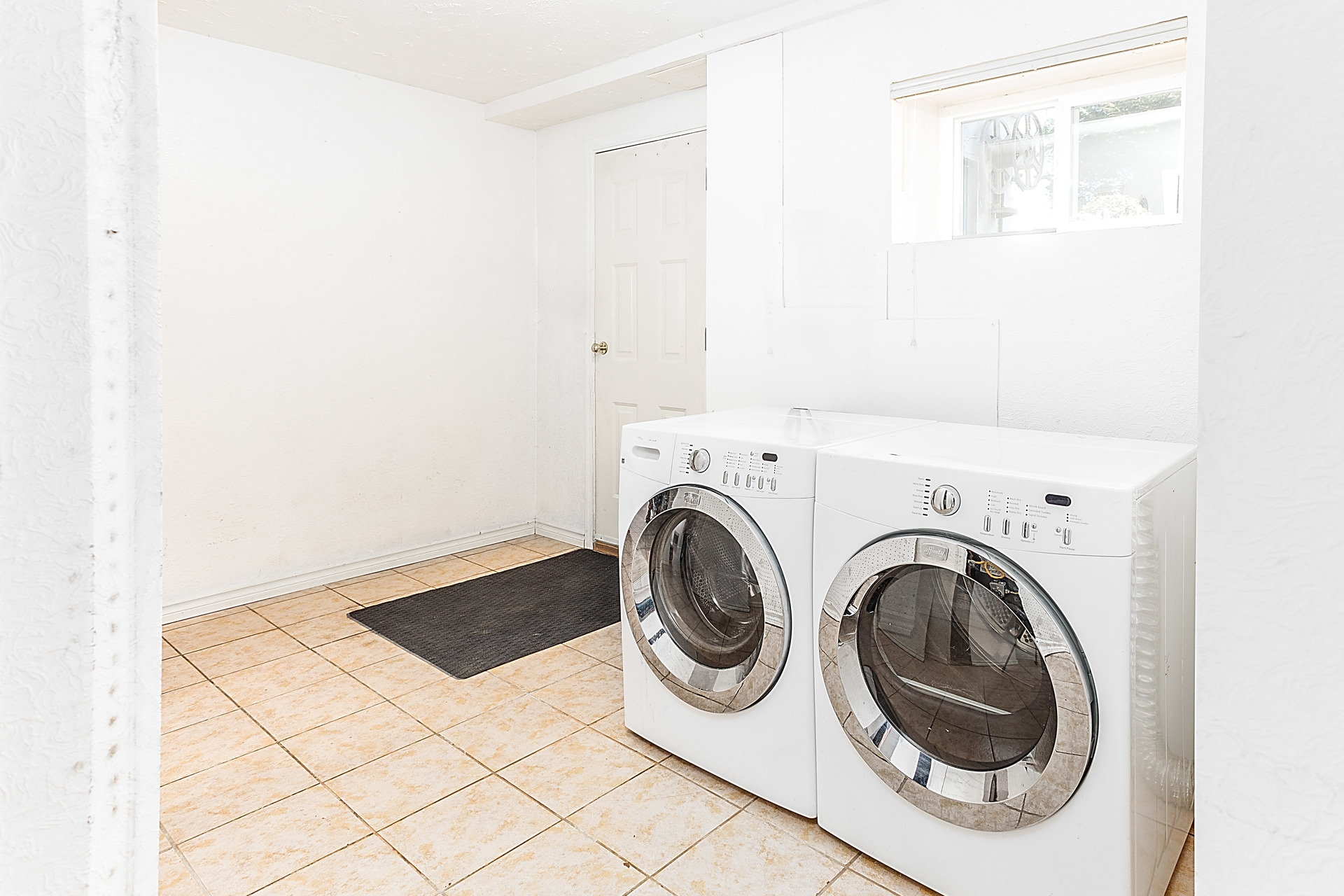 mo2 at 200 Moray Street, Port Moody Centre, Port Moody