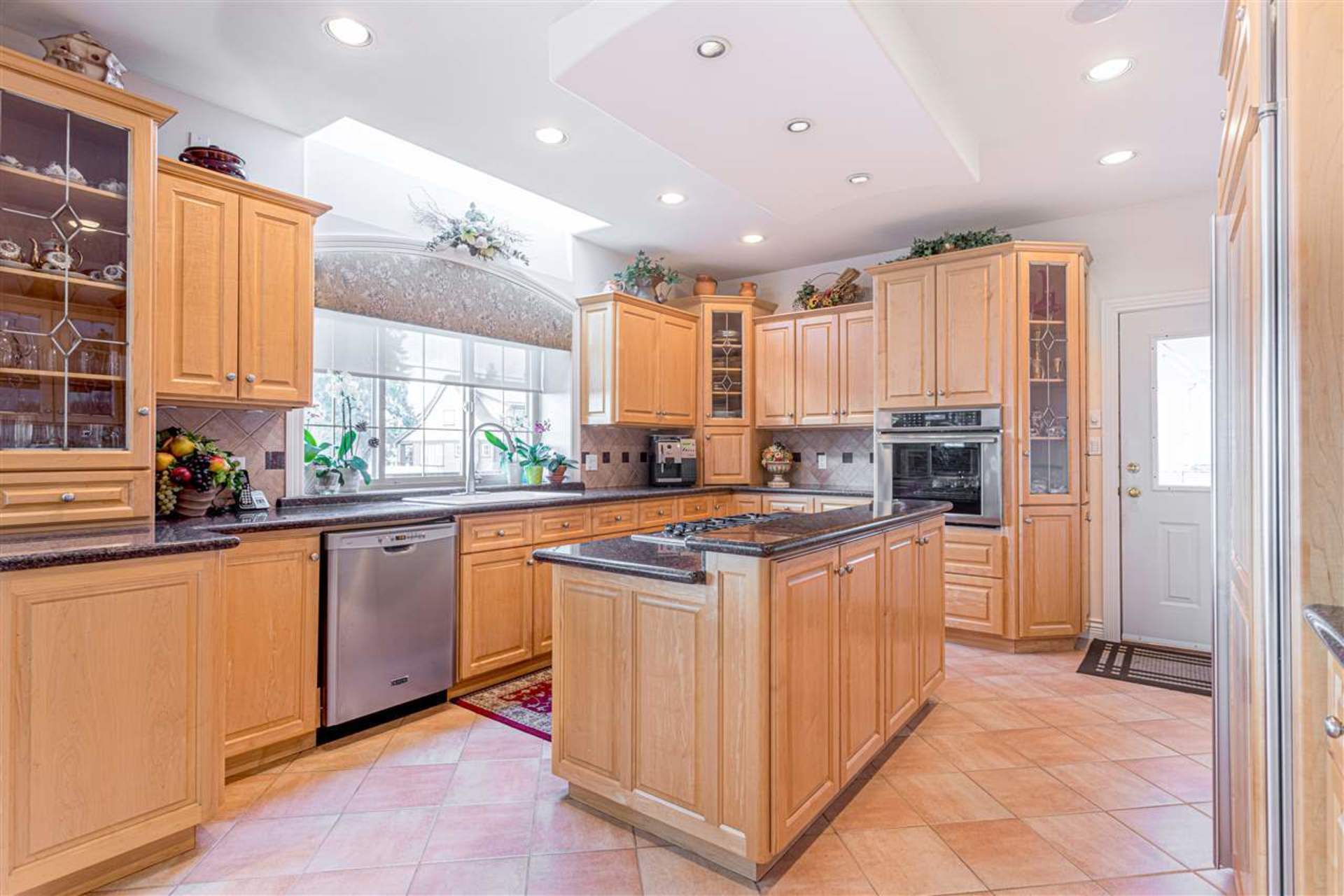 2235-gale-avenue-central-coquitlam-coquitlam-07 at 2235 Gale Avenue, Central Coquitlam, Coquitlam