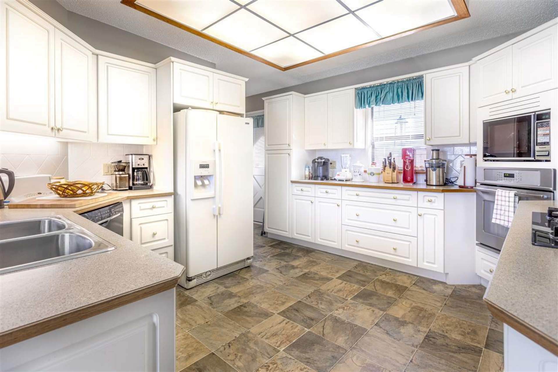 1200-cottonwood-avenue-central-coquitlam-coquitlam-08 at 1200 Cottonwood Avenue, Central Coquitlam, Coquitlam