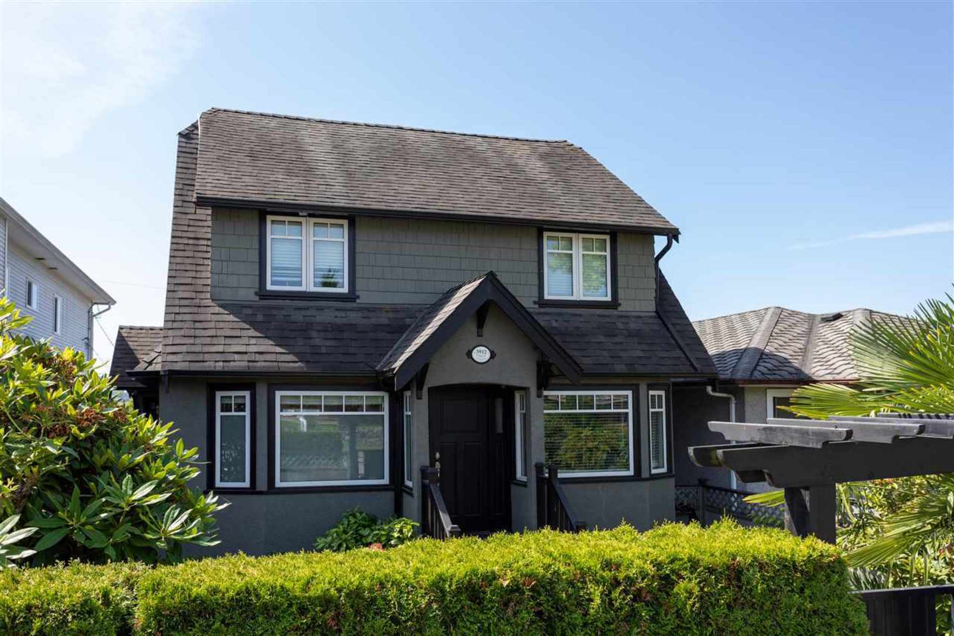3912-parker-street-willingdon-heights-burnaby-north-02 at 3912 Parker Street, Willingdon Heights, Burnaby North