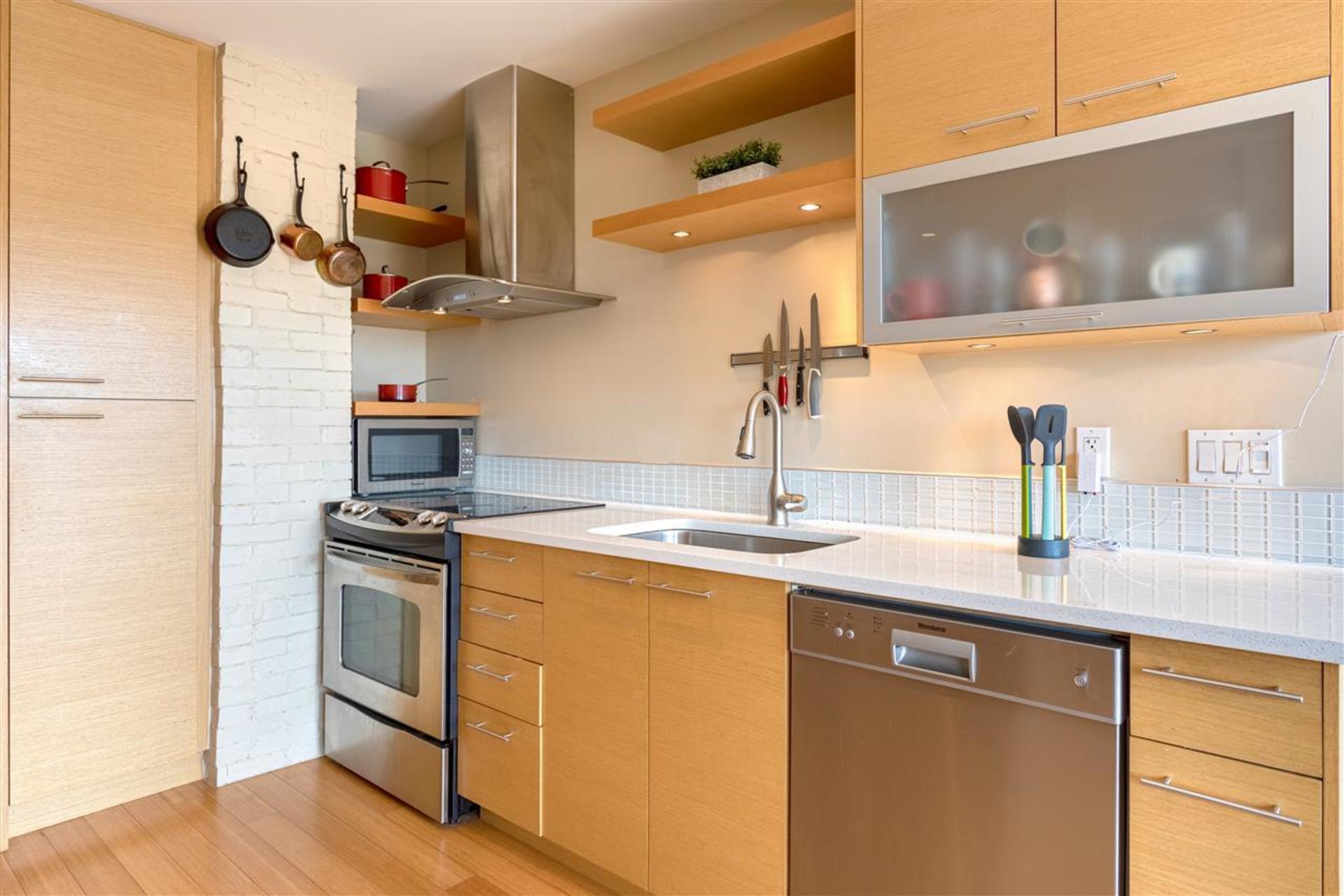 3912-parker-street-willingdon-heights-burnaby-north-06 at 3912 Parker Street, Willingdon Heights, Burnaby North