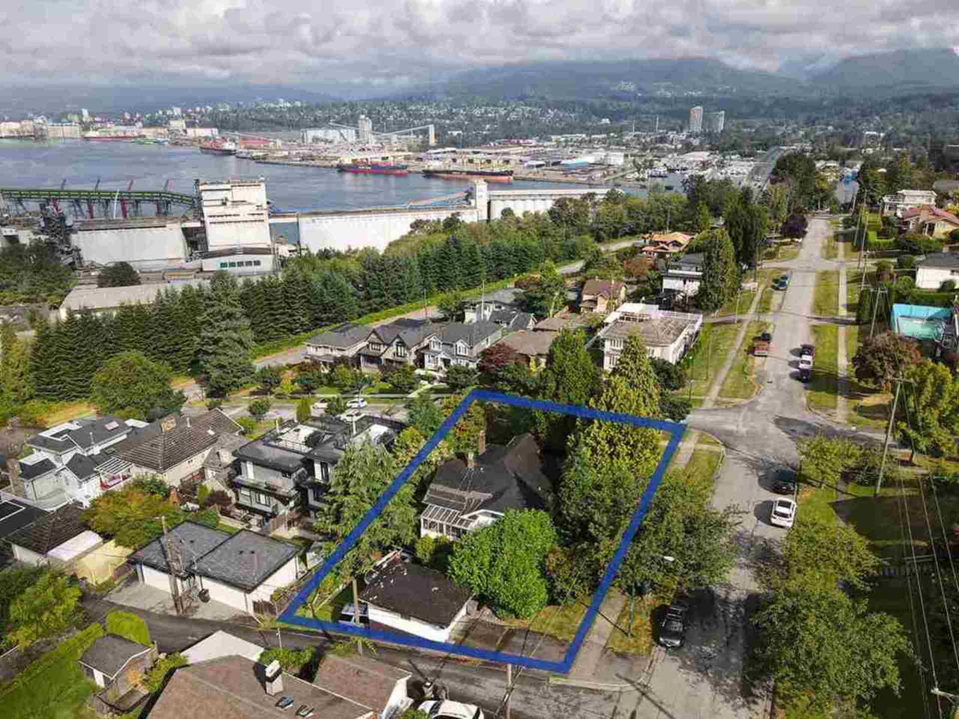 375-n-kootenay-street-hastings-vancouver-east-08 at 375 N Kootenay Street, Hastings, Vancouver East