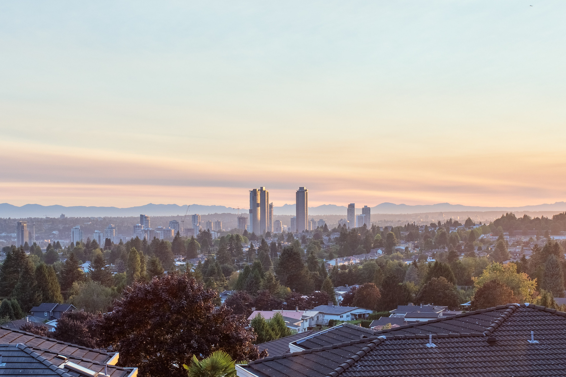 bw14 at 909 Burnwood Avenue, Simon Fraser Univer., Burnaby North