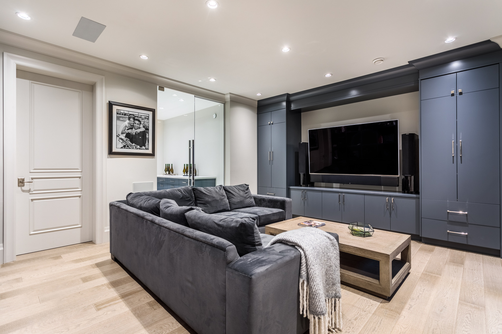 bw27 at 909 Burnwood Avenue, Simon Fraser Univer., Burnaby North