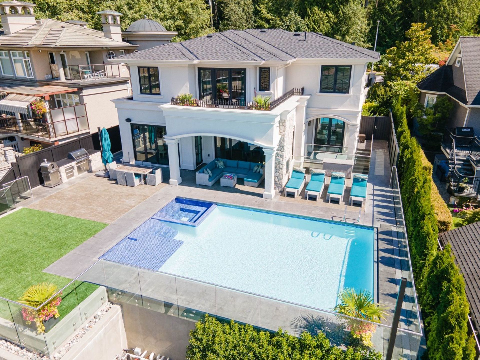 nwj-tep0 at 909 Burnwood Avenue, Simon Fraser Univer., Burnaby North
