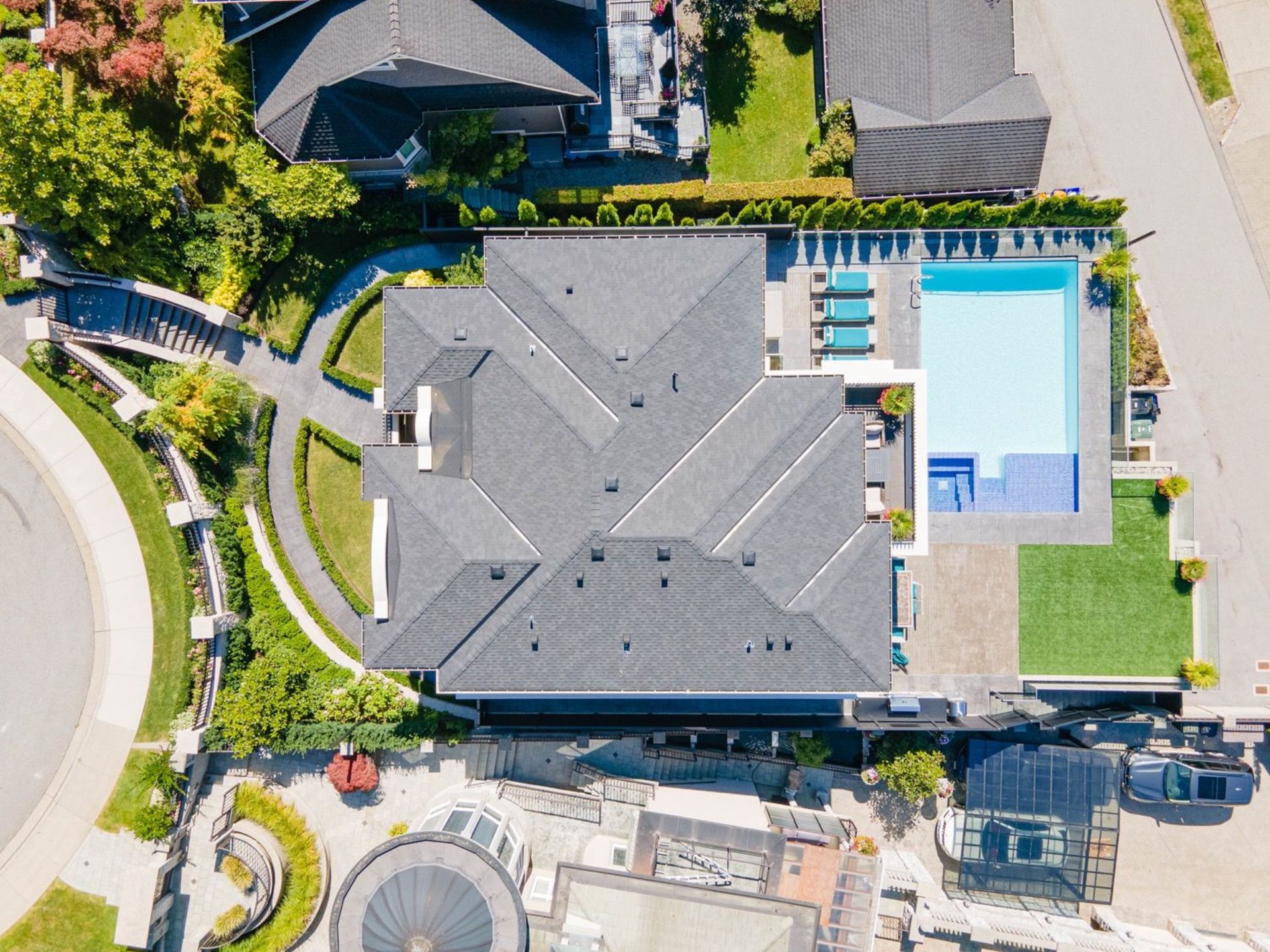 vkre2oak at 909 Burnwood Avenue, Simon Fraser Univer., Burnaby North
