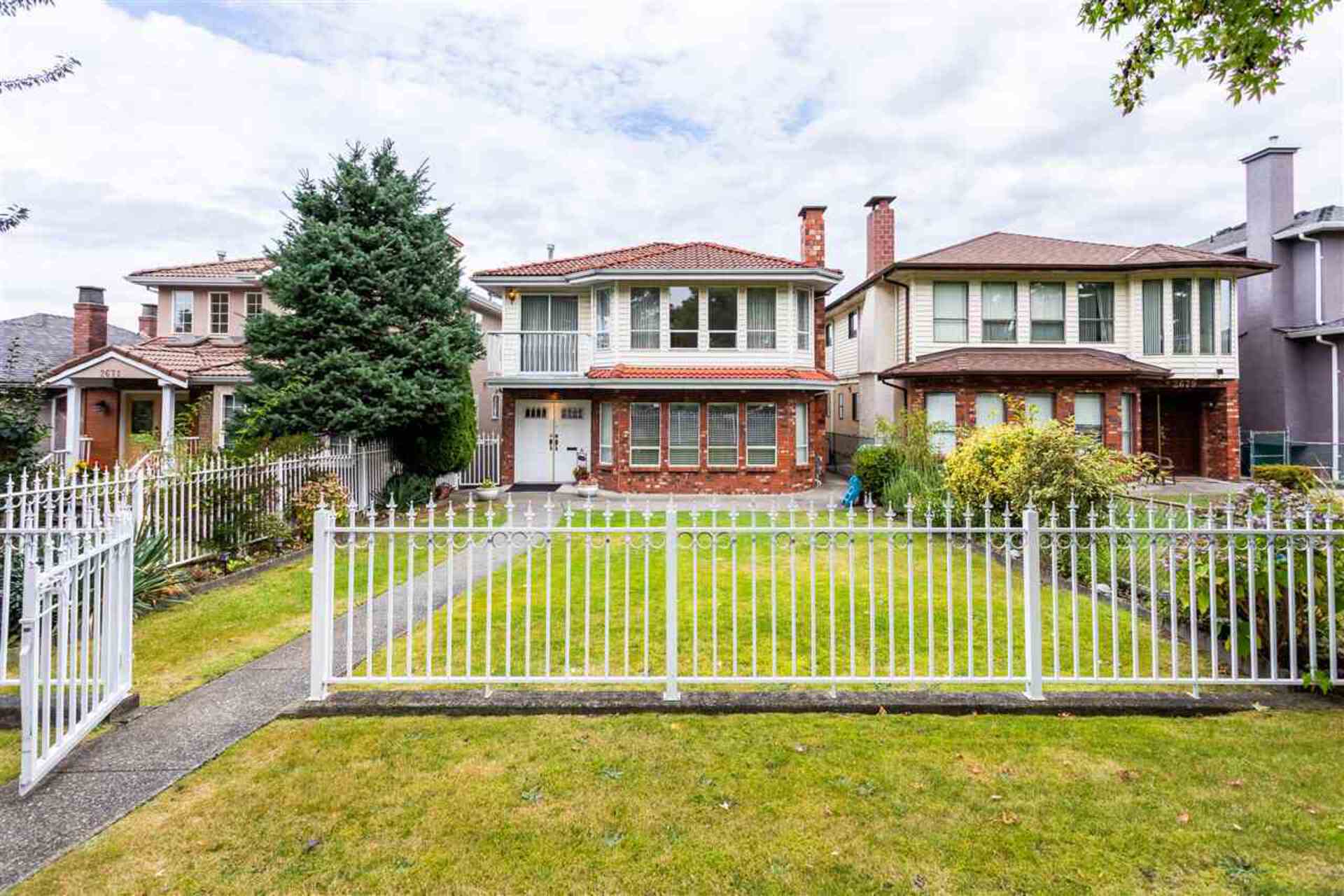 2675-e-5th-avenue-renfrew-ve-vancouver-east-01 at 2675 E 5th Avenue, Renfrew VE, Vancouver East