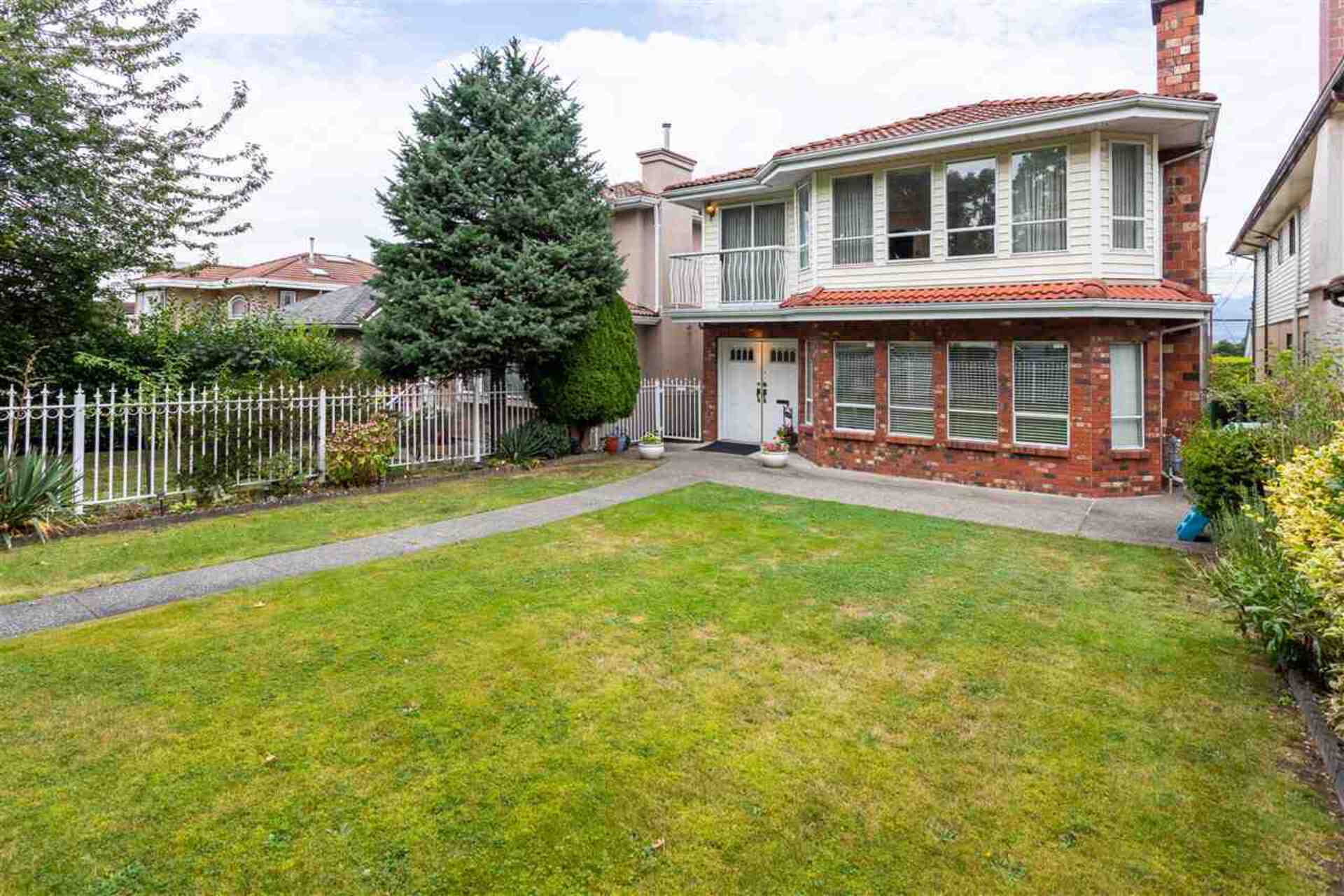 2675-e-5th-avenue-renfrew-ve-vancouver-east-02 at 2675 E 5th Avenue, Renfrew VE, Vancouver East