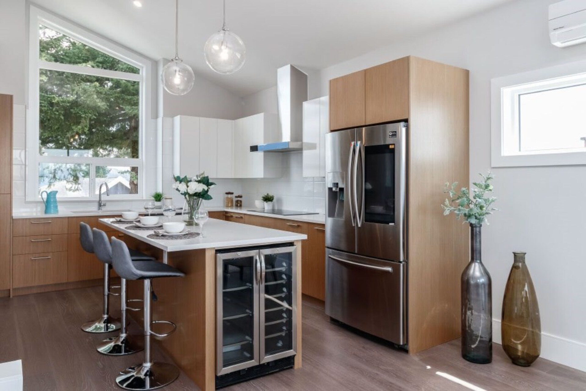 33-howard-avenue-capitol-hill-bn-burnaby-north-01 at 33 Howard Avenue, Capitol Hill BN, Burnaby North
