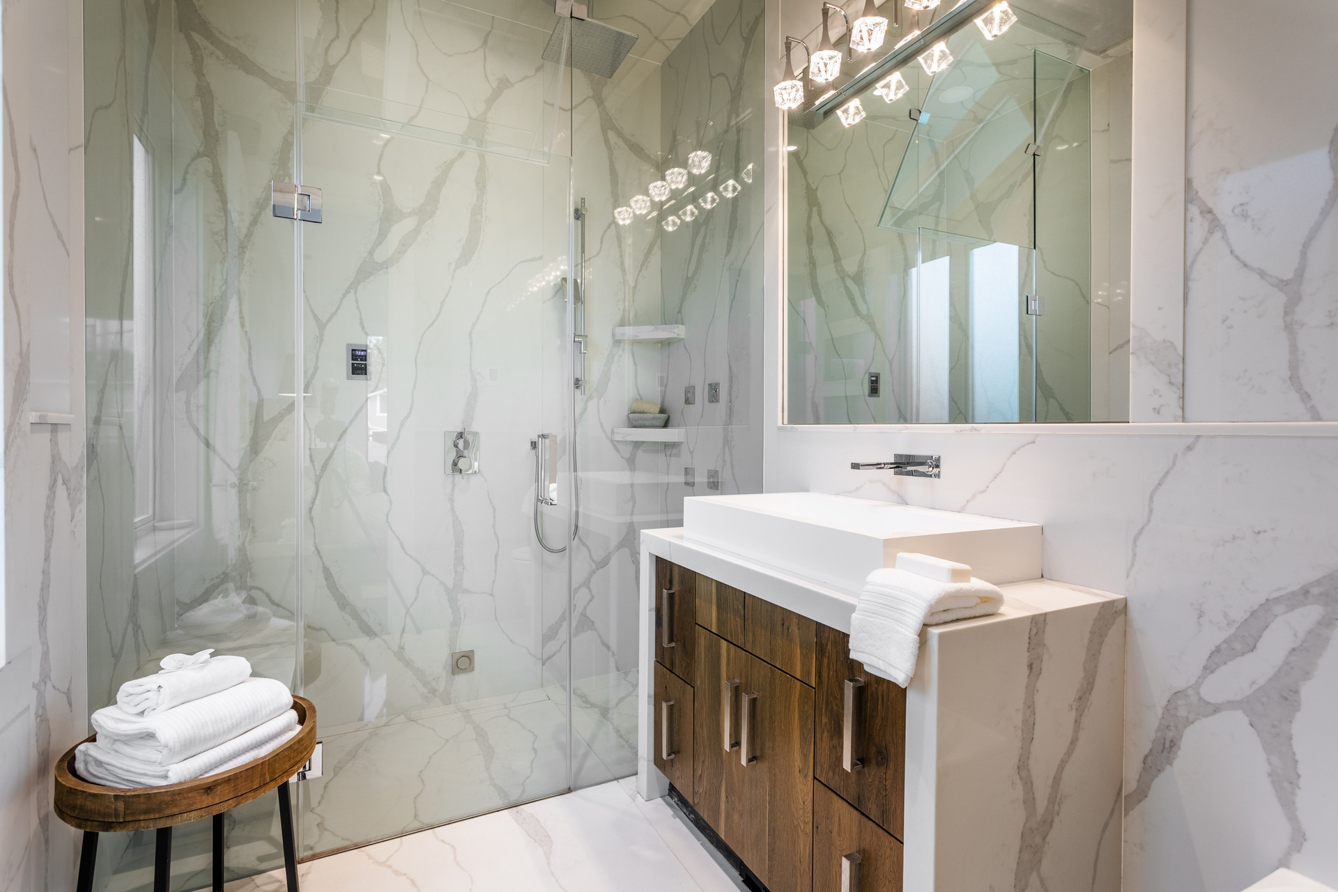 bb2 at 4207 Graveley Street, Willingdon Heights, Burnaby North