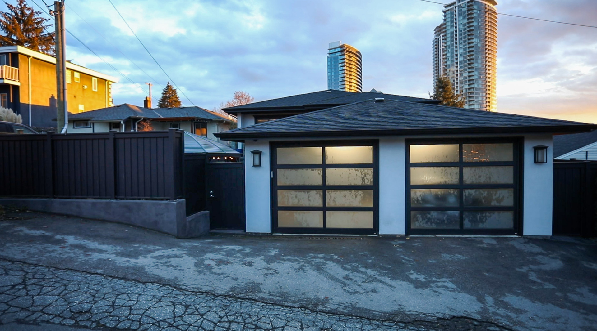 bb23 at 4207 Graveley Street, Willingdon Heights, Burnaby North