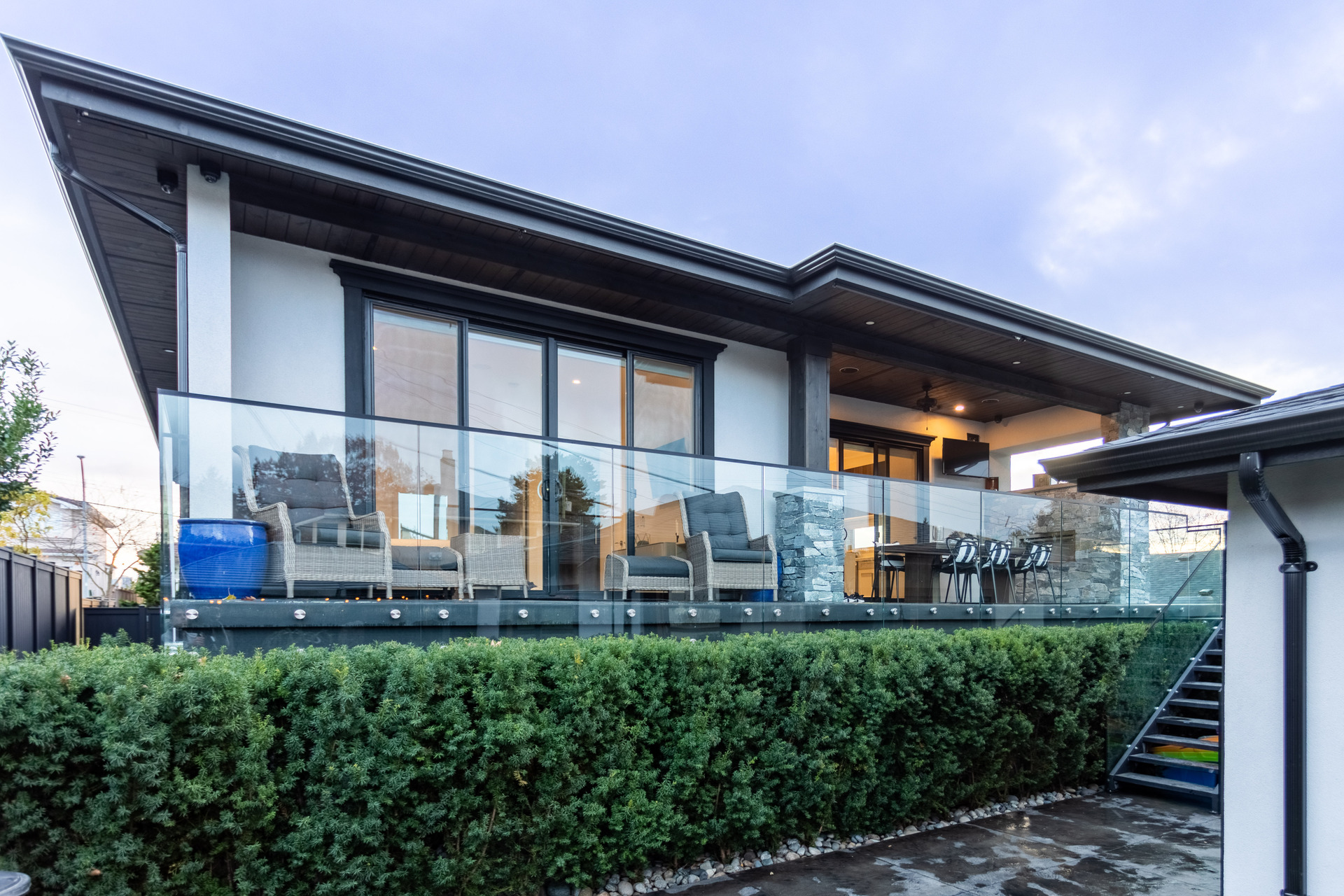 bb35 at 4207 Graveley Street, Willingdon Heights, Burnaby North