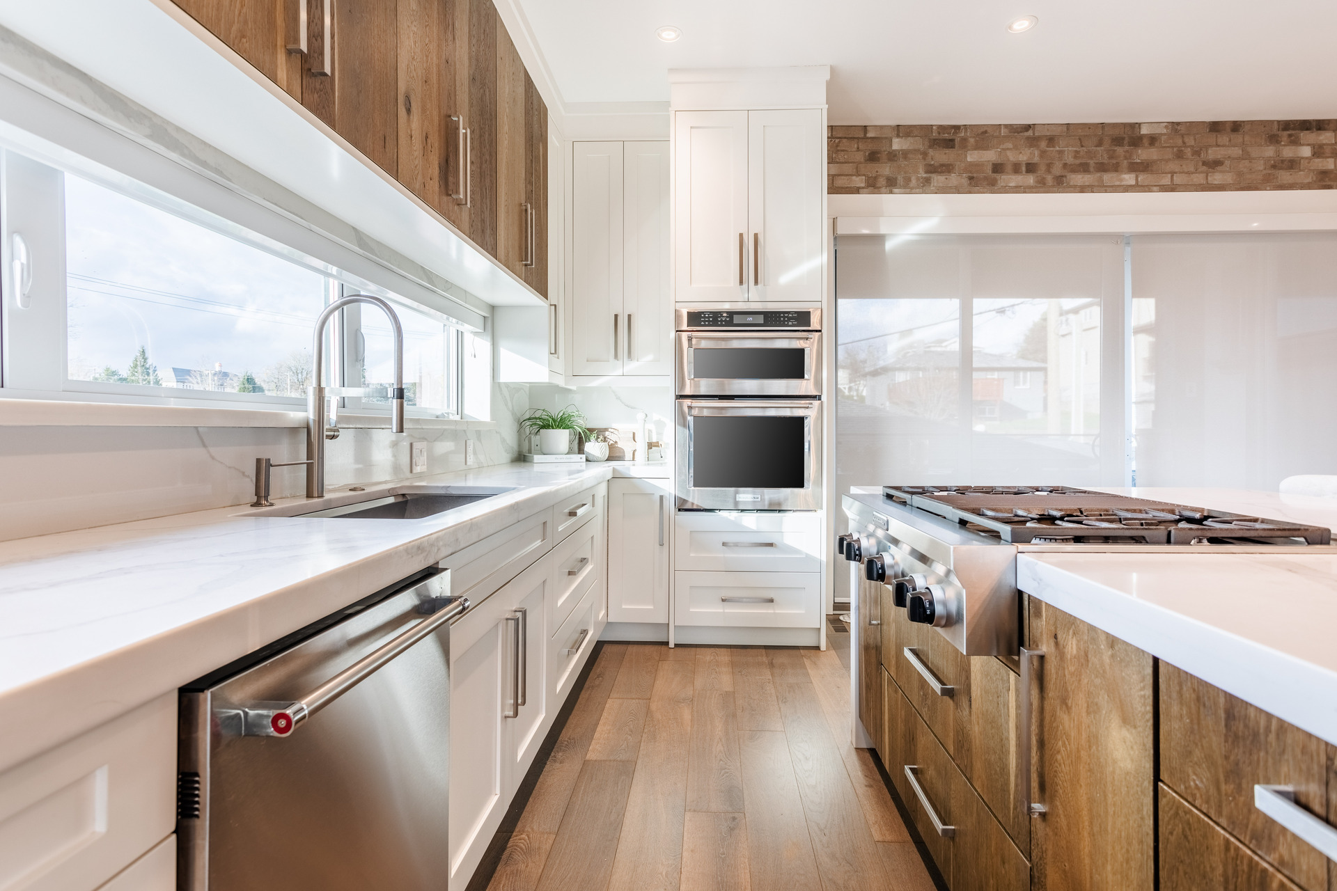 bb3a at 4207 Graveley Street, Willingdon Heights, Burnaby North