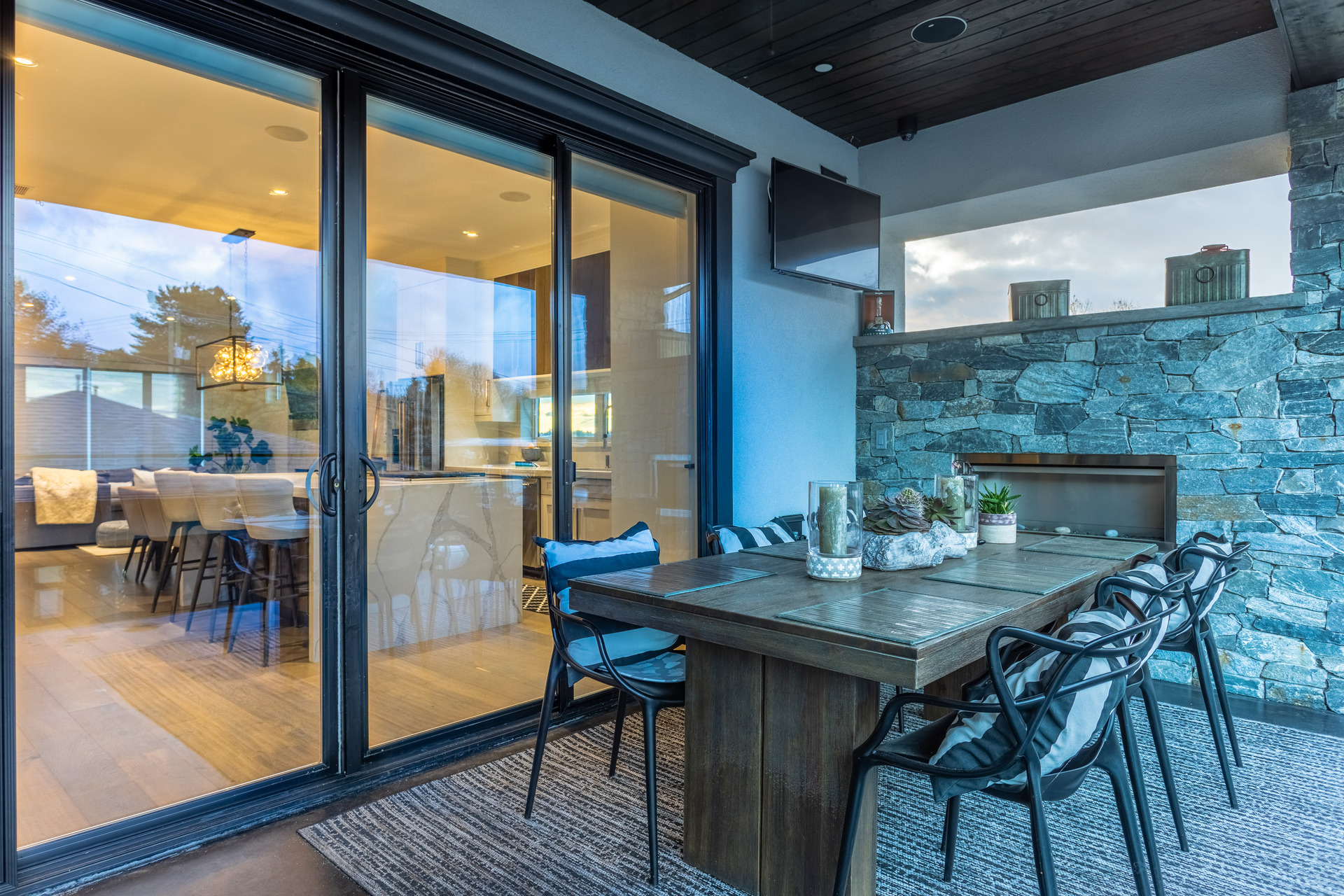 bb42 at 4207 Graveley Street, Willingdon Heights, Burnaby North
