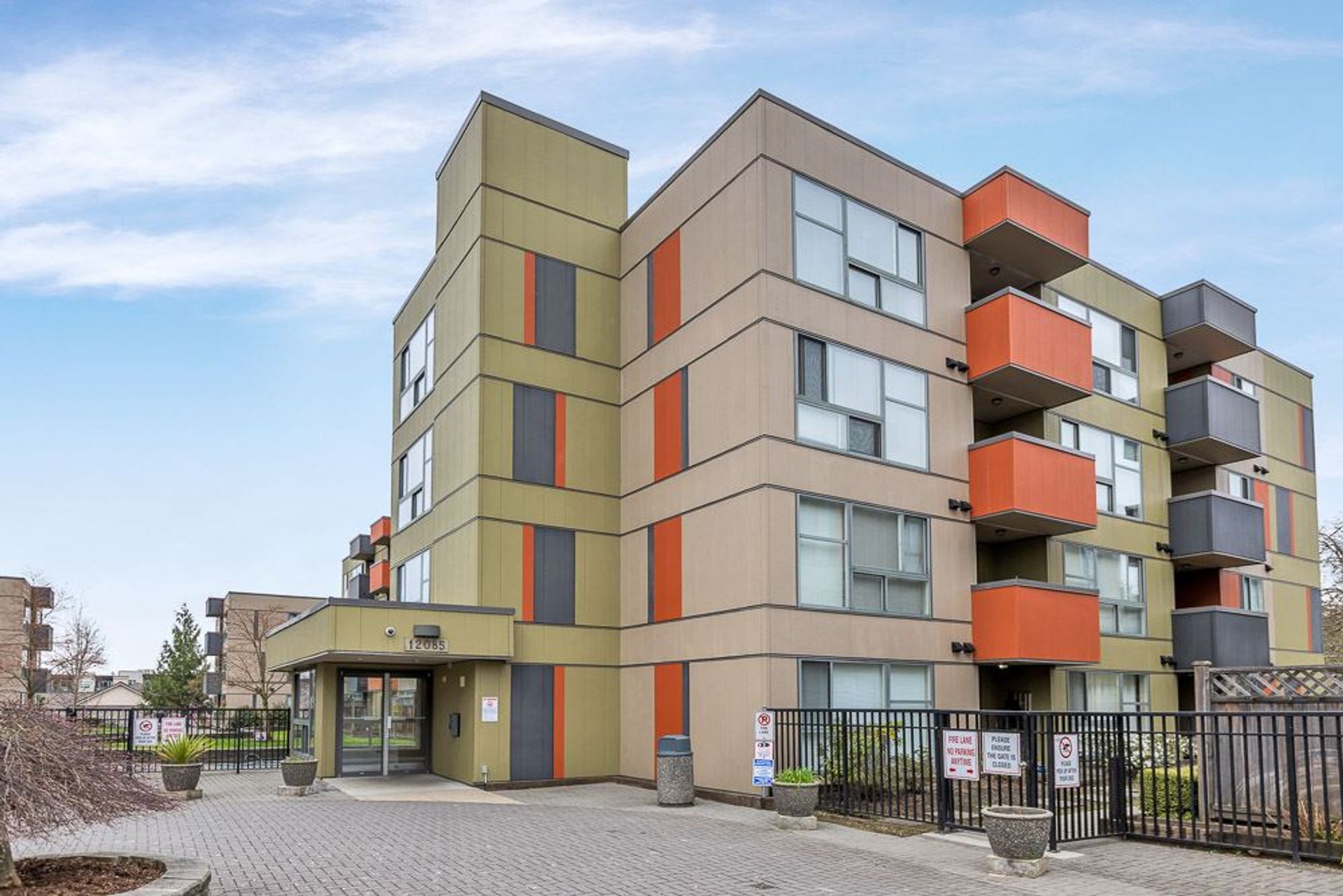 front at 220 - 12085 228 Street, East Central, Maple Ridge