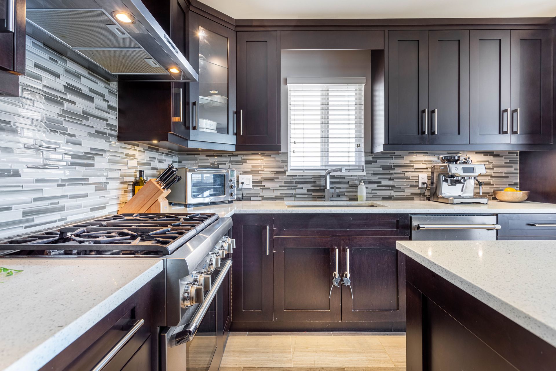 qu16 at 916 Quadling Avenue, Maillardville, Coquitlam
