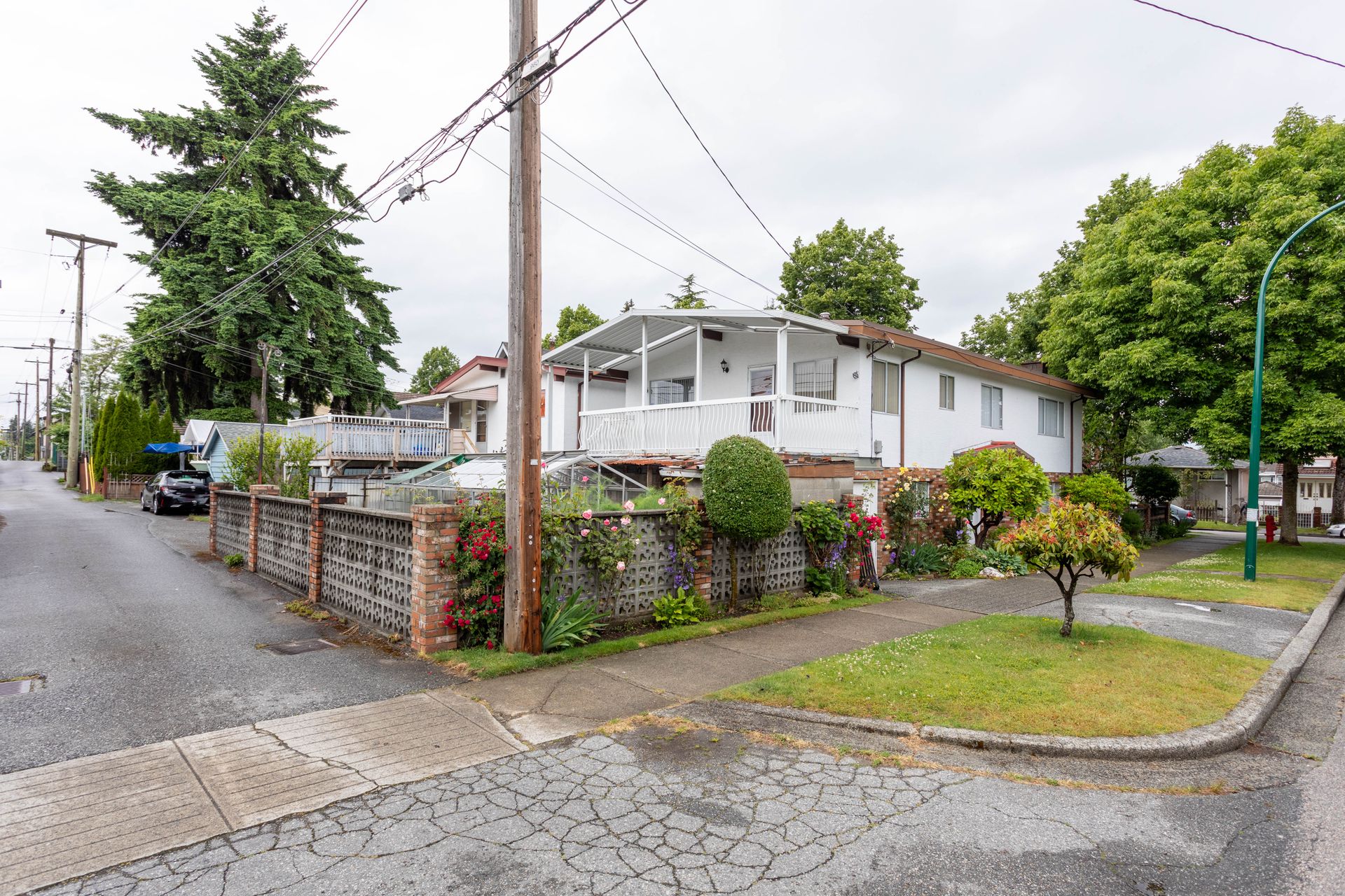 ev6 at 5301 Bruce Street, Victoria VE, Vancouver East