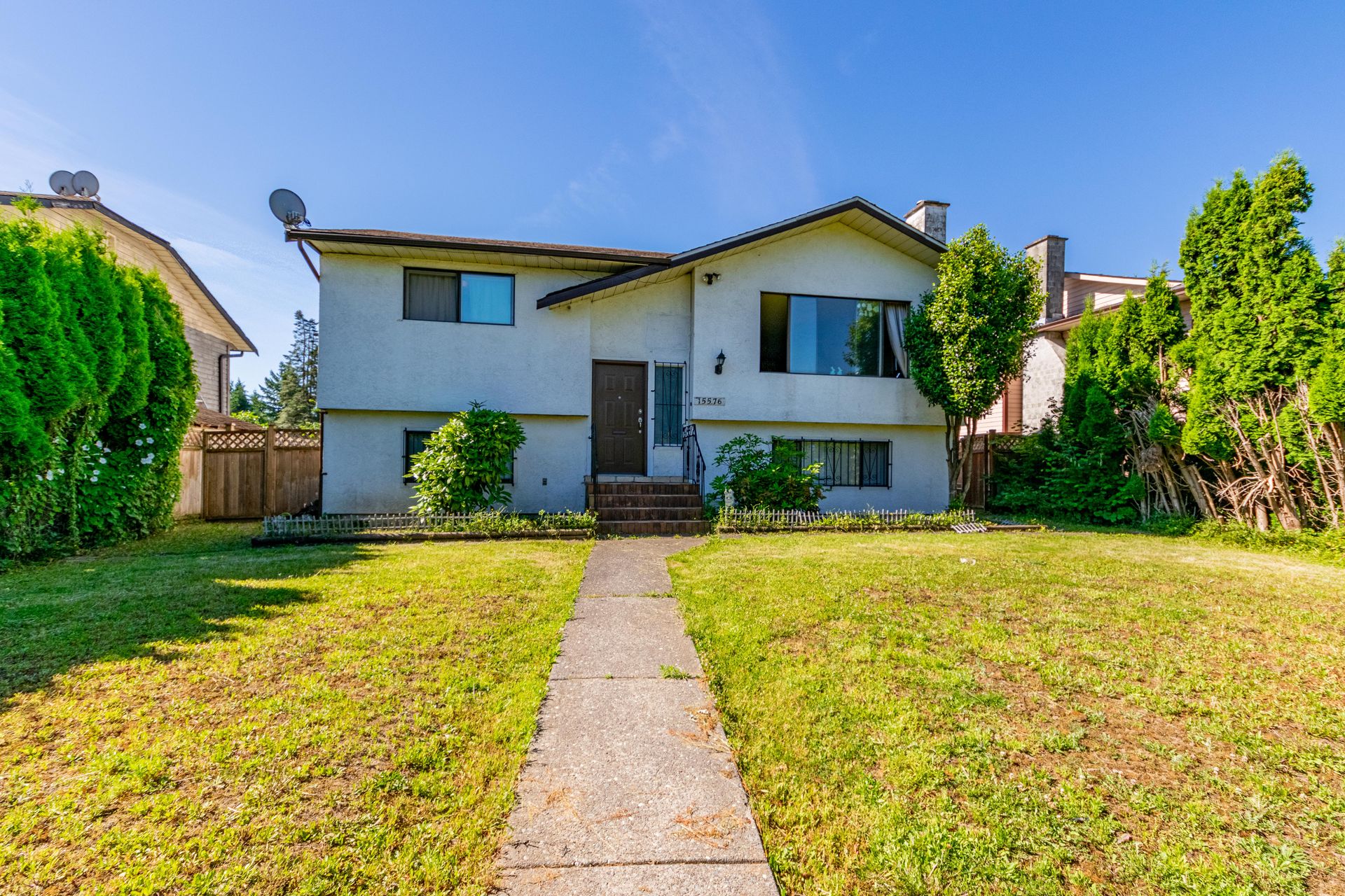 1 at 15576 100 Avenue, Guildford, North Surrey