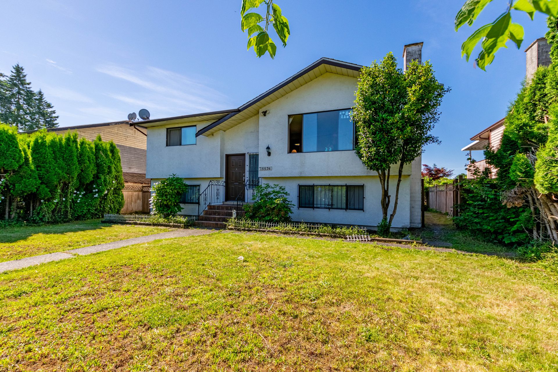 3 at 15576 100 Avenue, Guildford, North Surrey