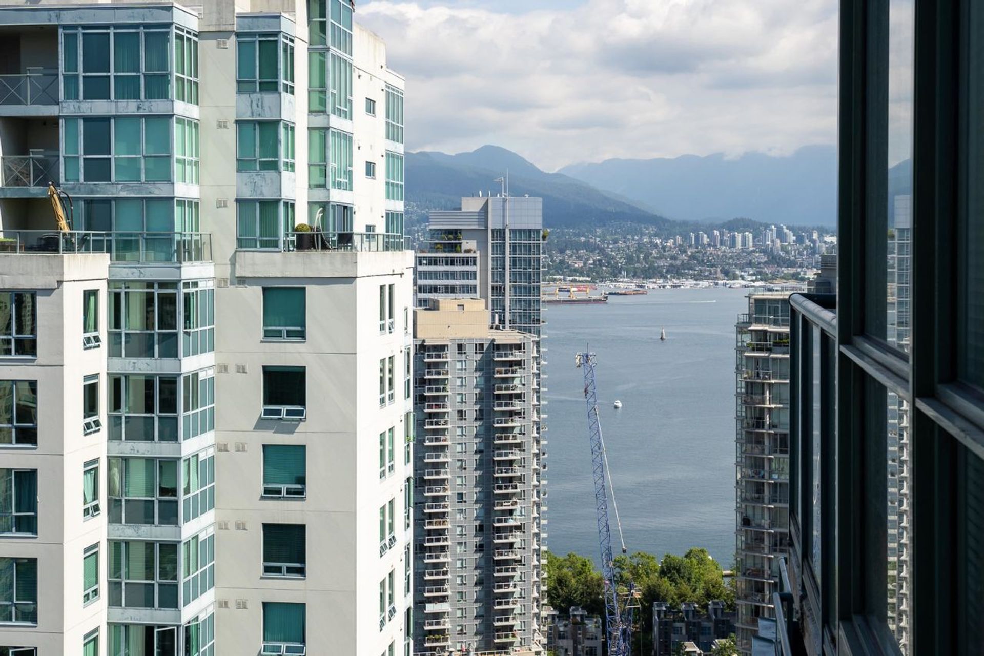 1239-w-georgia-street-coal-harbour-vancouver-west-23 at 2805 - 1239 W Georgia Street, Coal Harbour, Vancouver West
