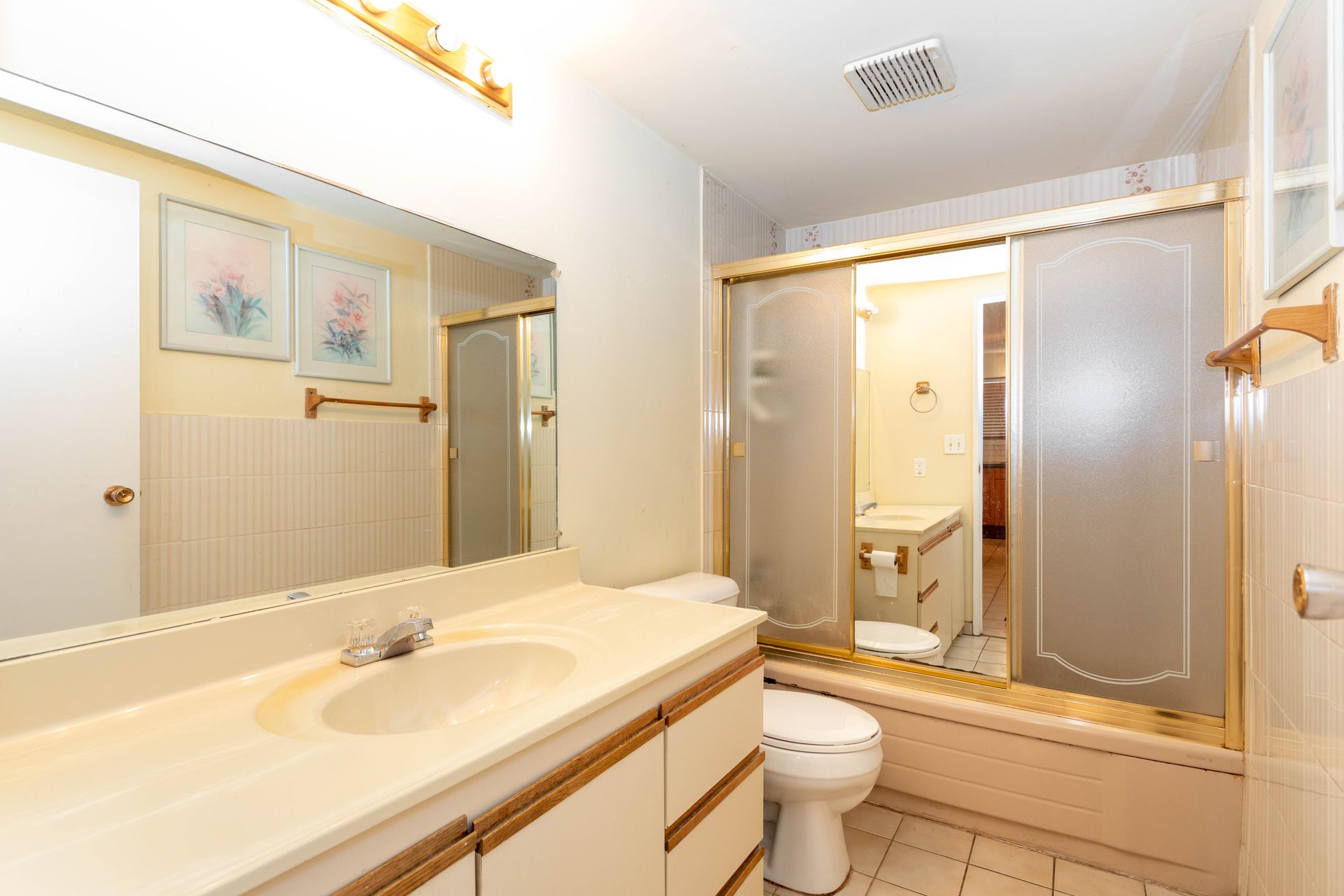 w5 at 1281 Yarmouth Street, Citadel PQ, Port Coquitlam