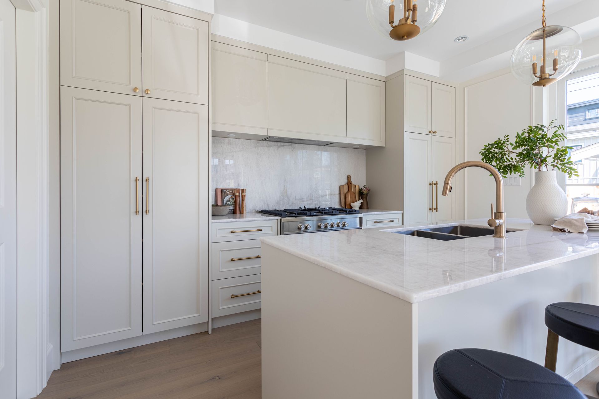 dxs9 at 2905 Parker Street, Renfrew VE, Vancouver East