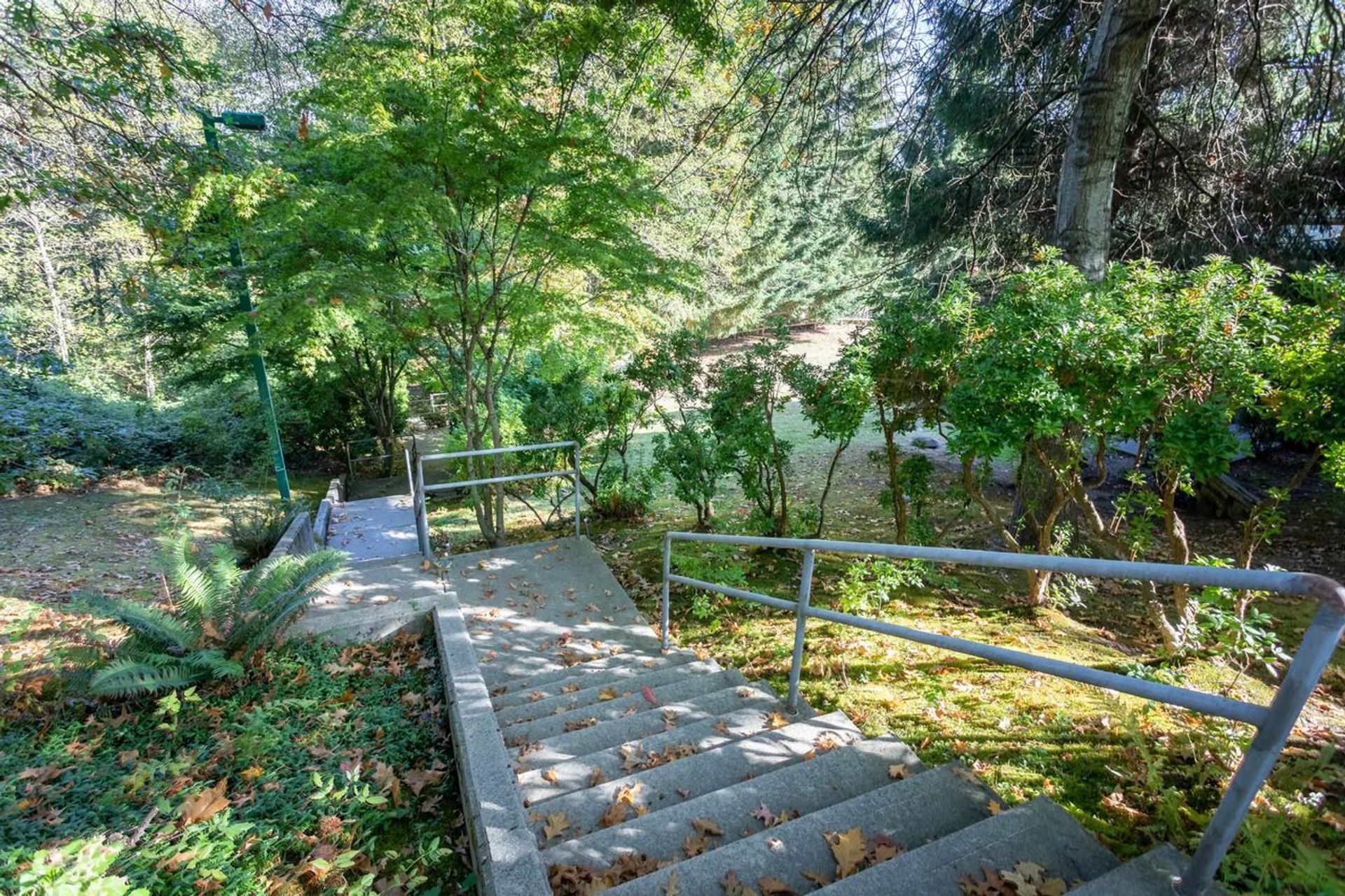 5201-oakmount-crescent-oaklands-burnaby-south-26 at 18 - 5201 Oakmount Crescent, Oaklands, Burnaby South