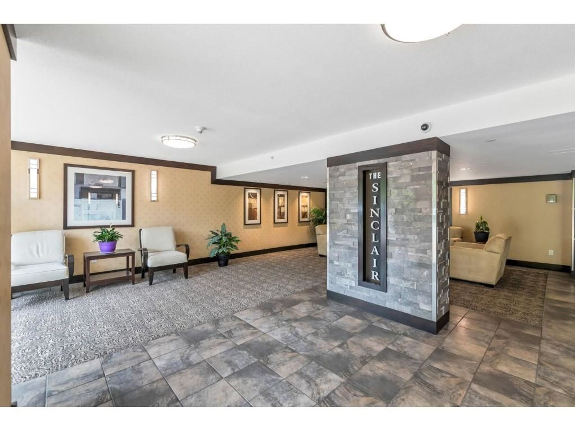 175a22f2-db9e-4af6-91f2-8125159ce1e1 at 407 - 235 Guildford Way, North Shore Pt Moody, Port Moody