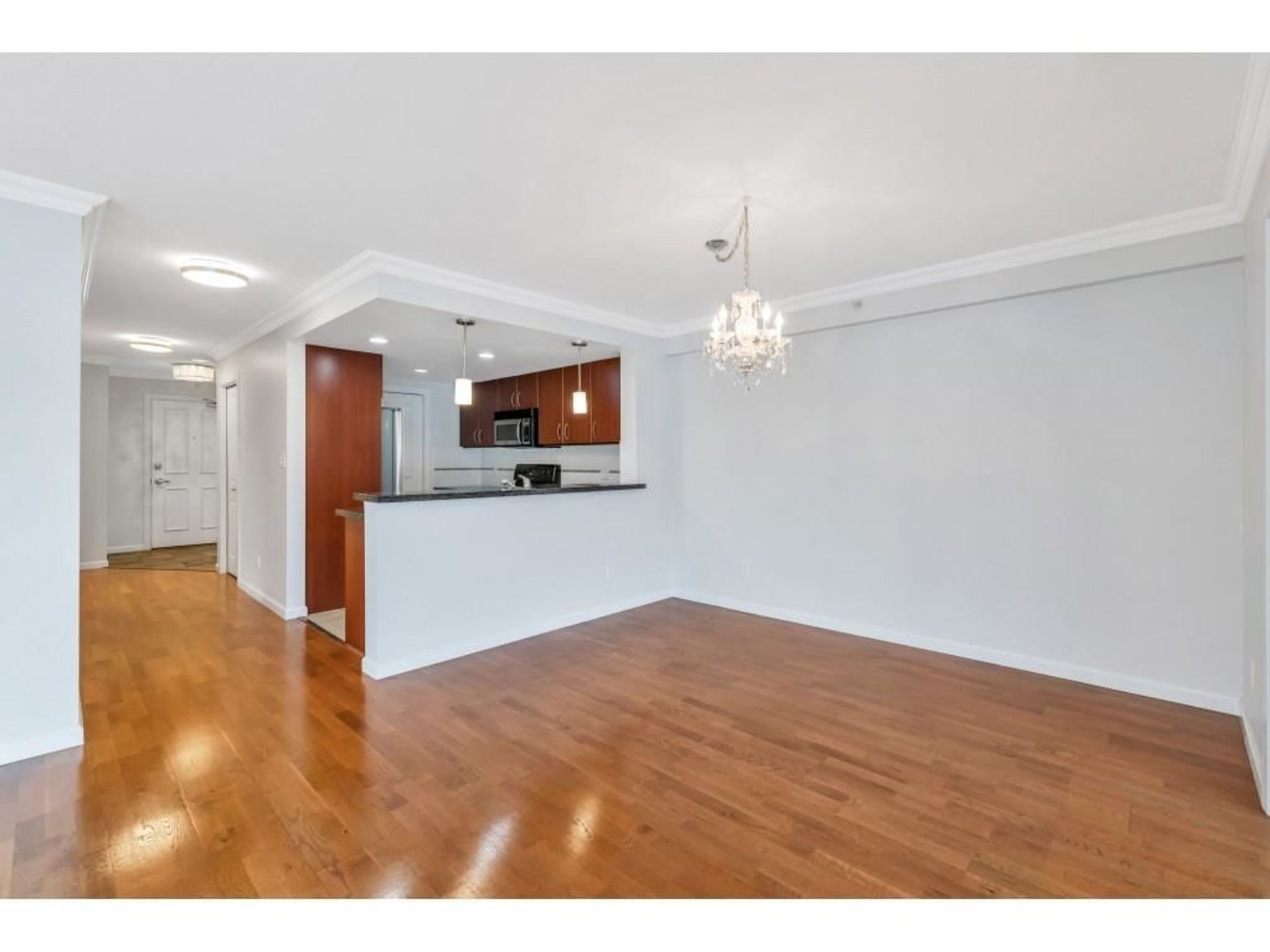 1a202e17-cf08-4073-ba58-63d429f2a162 at 407 - 235 Guildford Way, North Shore Pt Moody, Port Moody