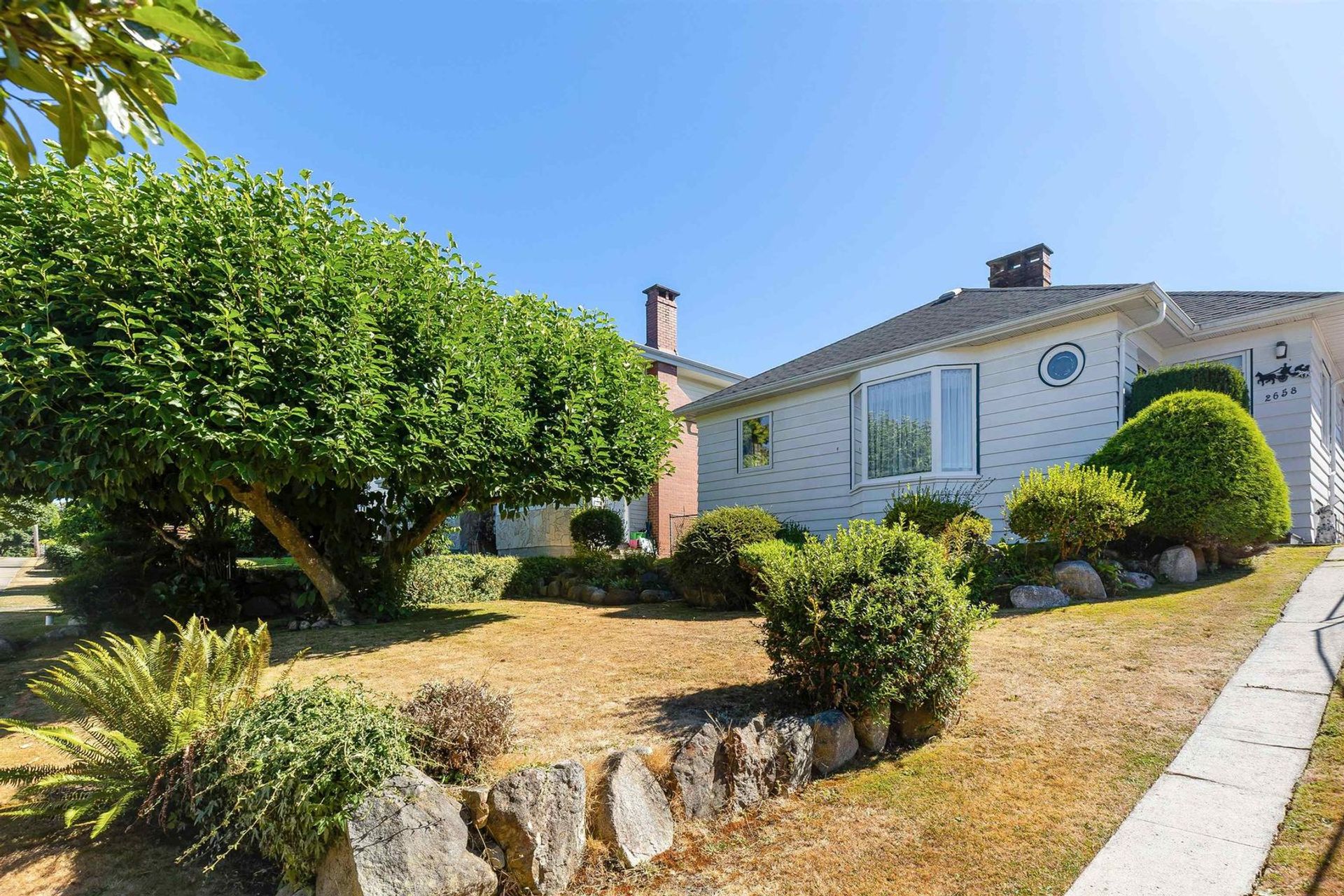 2658-e-4th-avenue-renfrew-ve-vancouver-east-01 at 2658 E 4th Avenue, Renfrew VE, Vancouver East