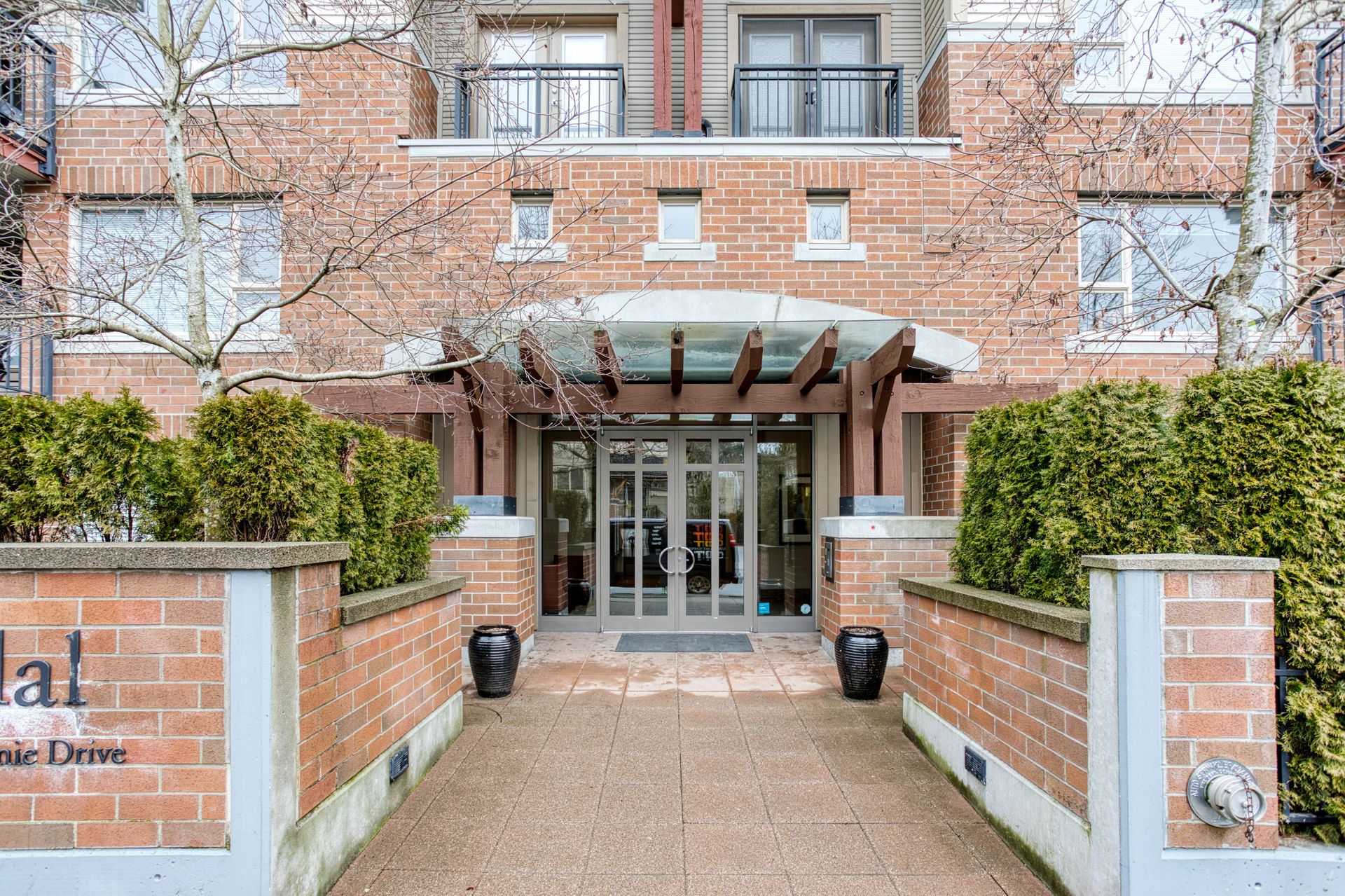 407 - 200 Klahanie Drive, Port Moody Centre, Port Moody 