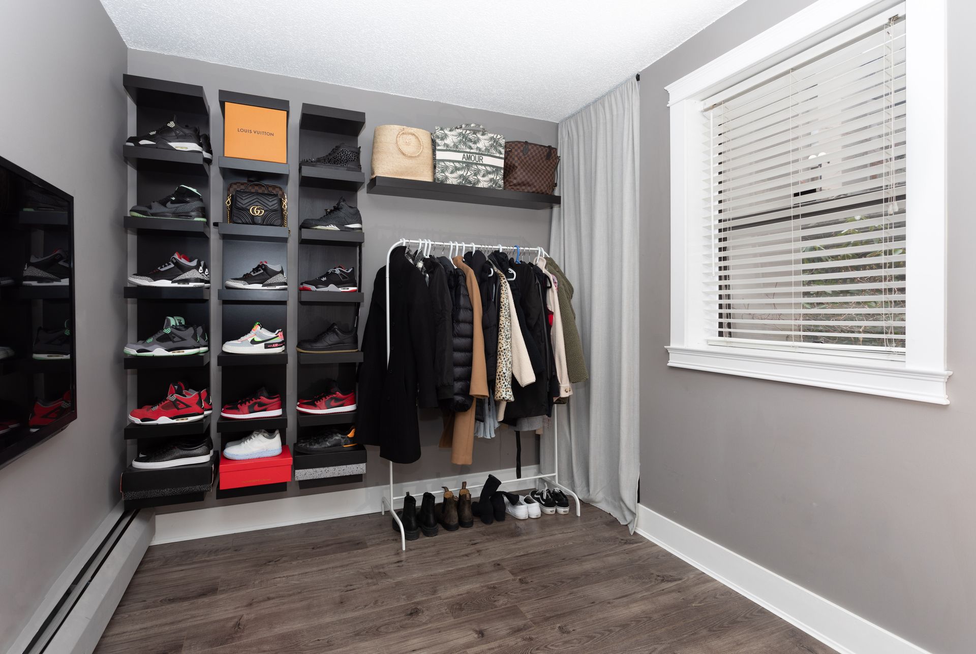 lgh1 at 102 - 4941 Lougheed Highway, Brentwood Park, Burnaby North