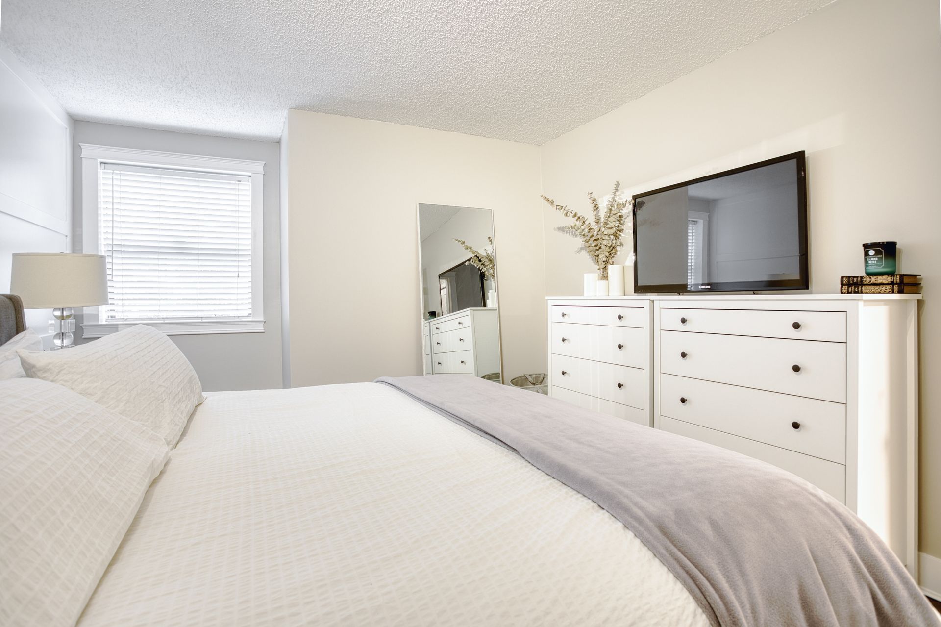 lgh5 at 102 - 4941 Lougheed Highway, Brentwood Park, Burnaby North