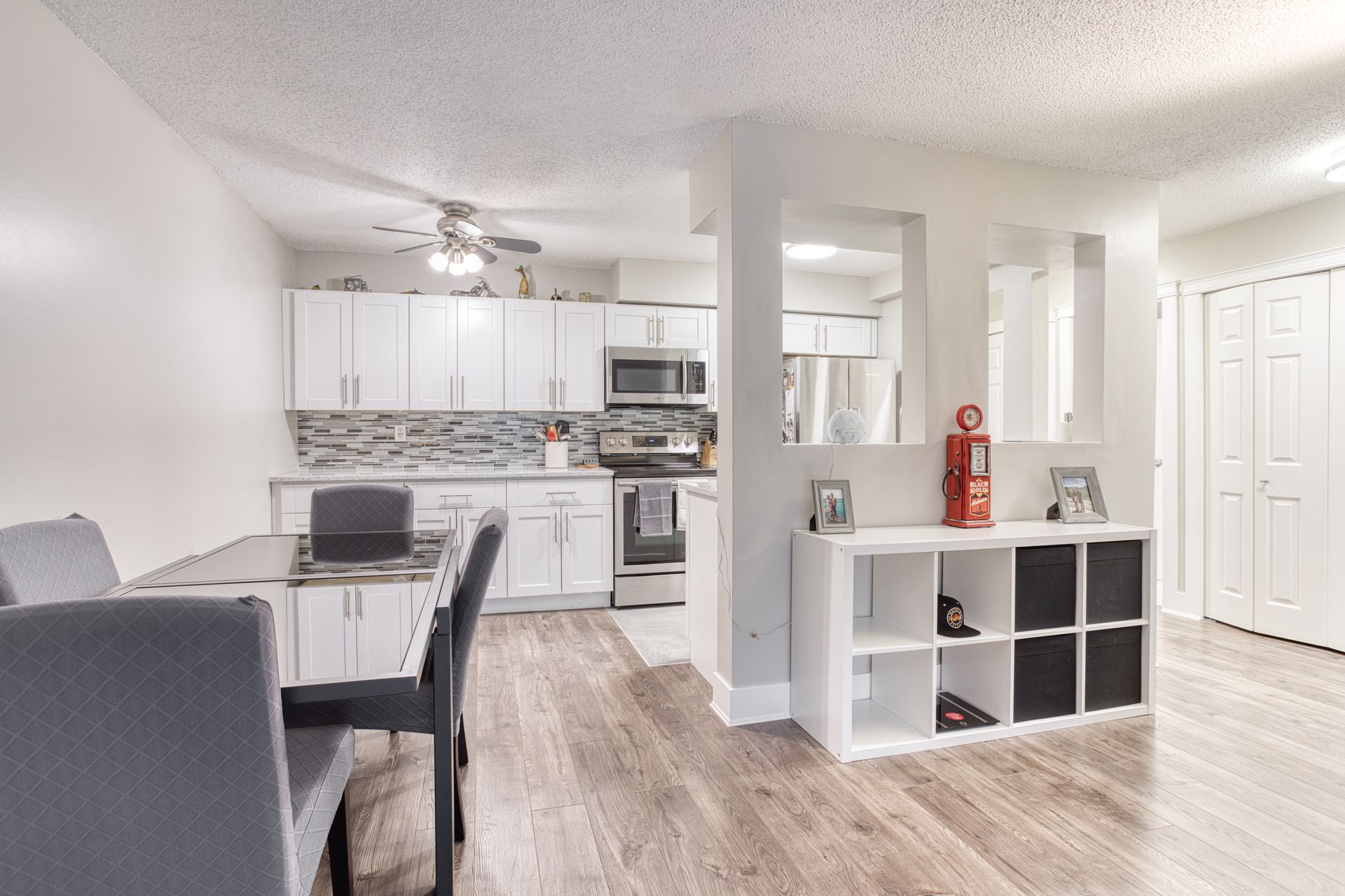 lgh9 at 102 - 4941 Lougheed Highway, Brentwood Park, Burnaby North