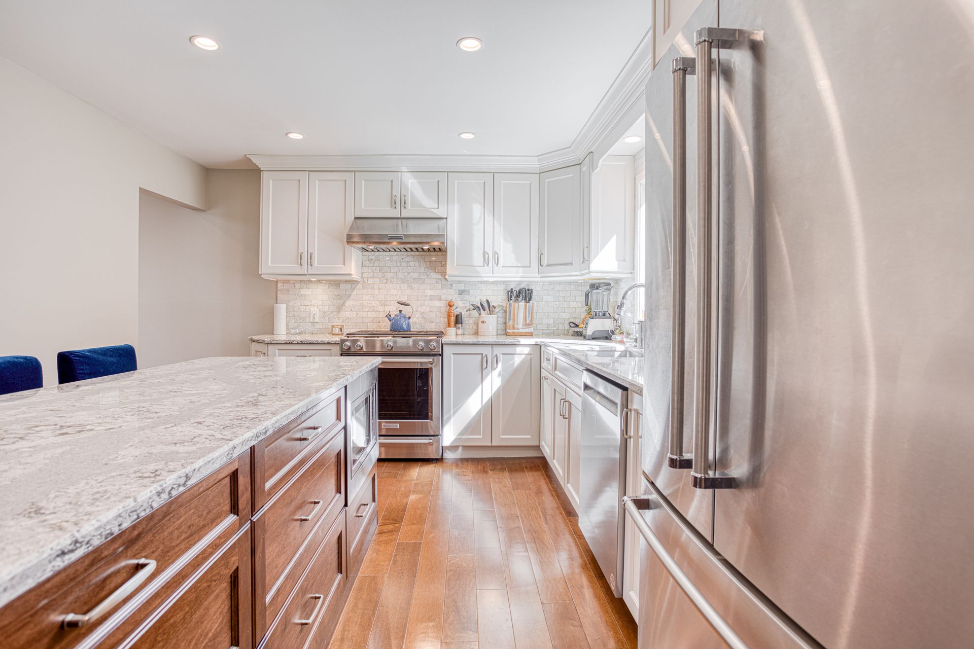 lks31 at 663 Lakeshore Drive, Central Coquitlam, Coquitlam