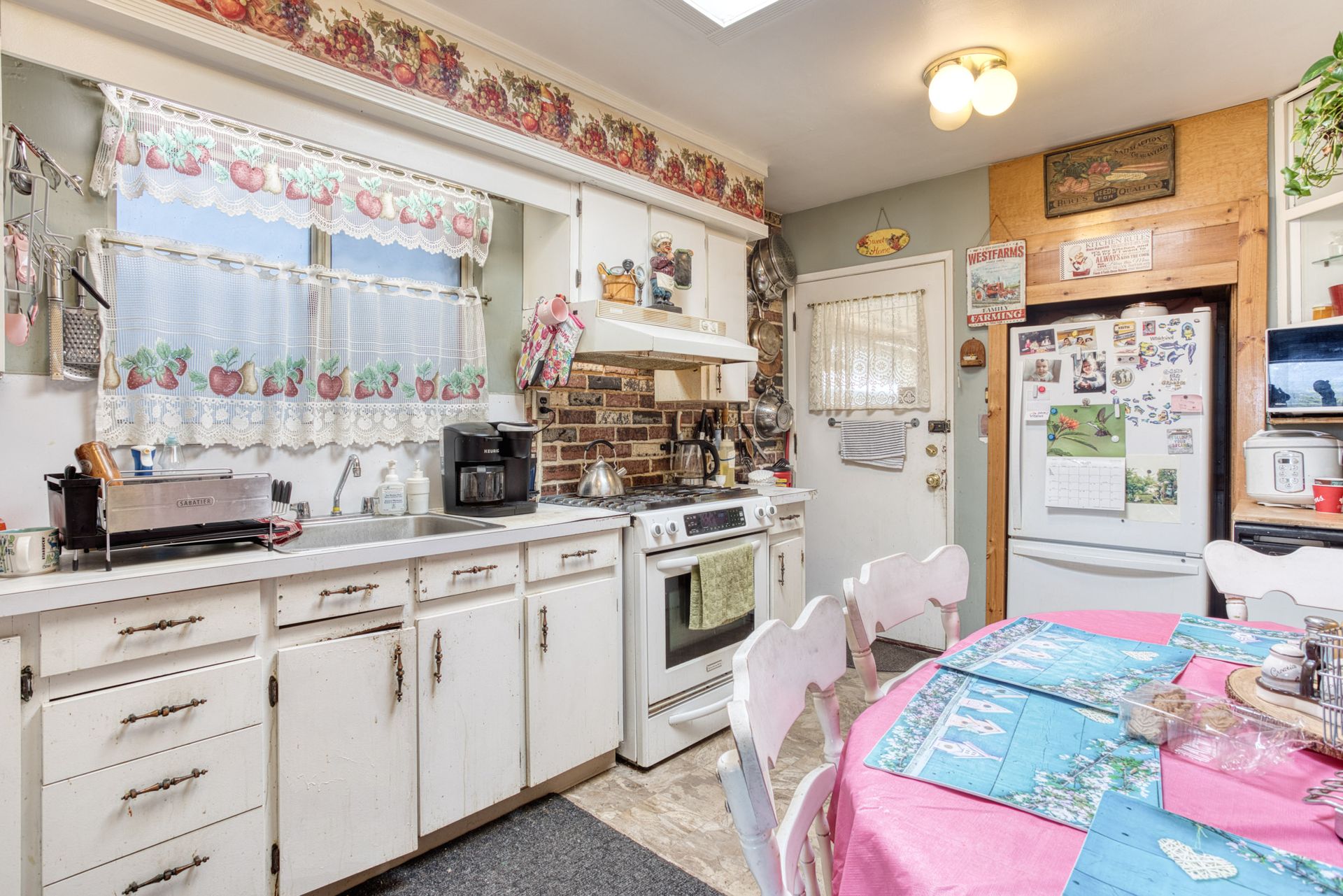 tbur22 at 4104 Trinity Street, Vancouver Heights, Burnaby North